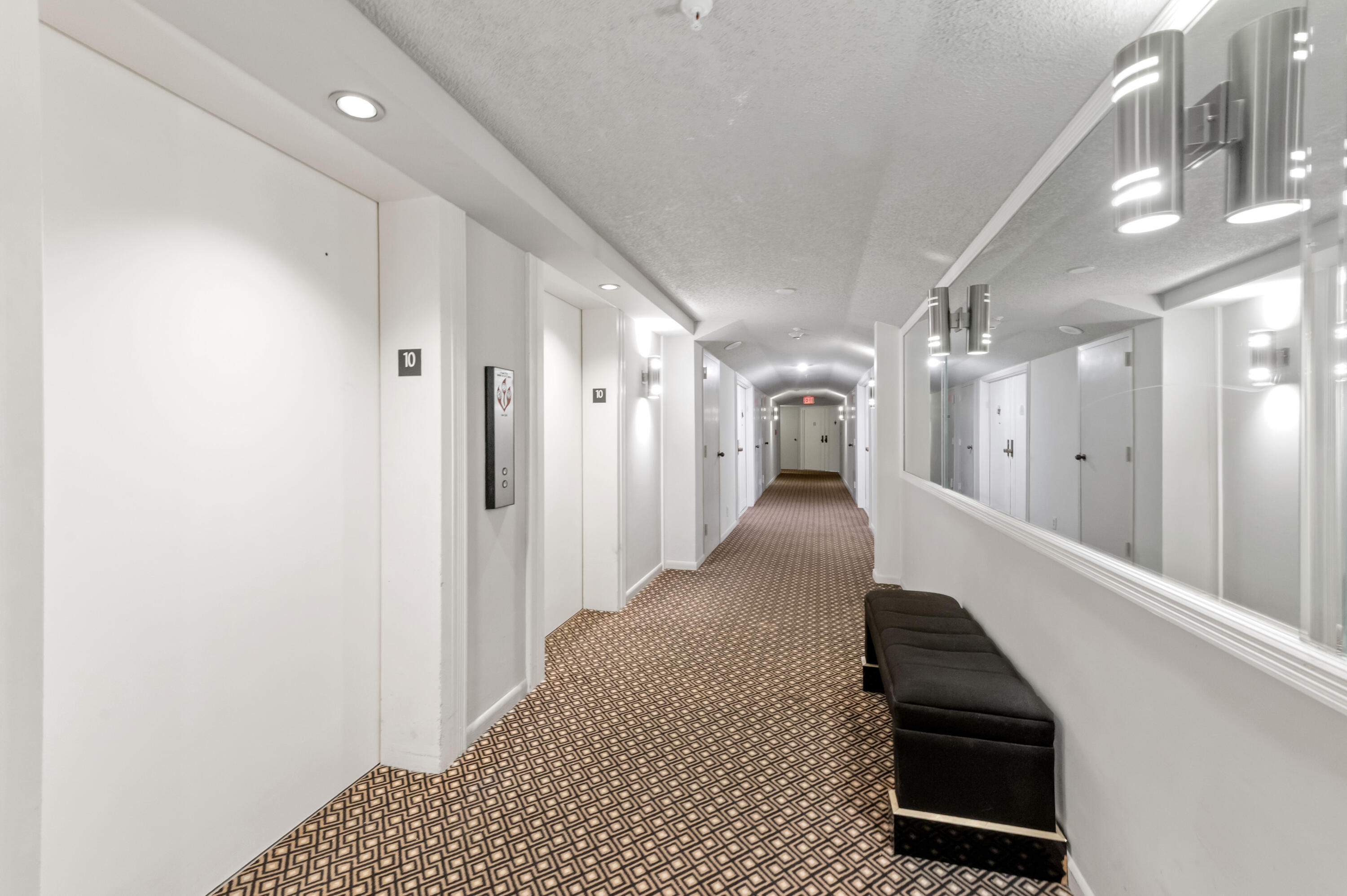LANDS OF THE PRESIDENT/CONSULATE CONDO - Residential