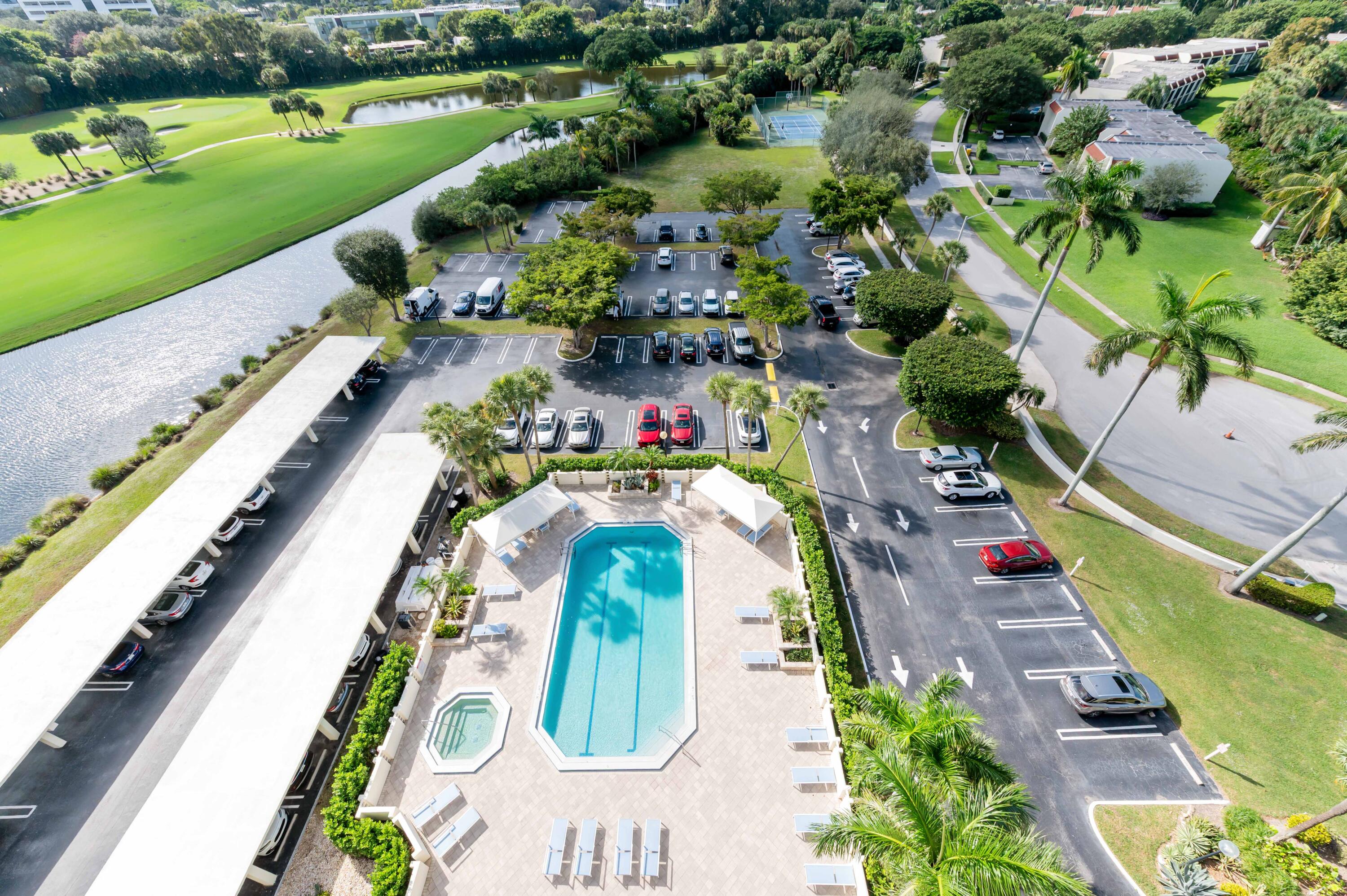 LANDS OF THE PRESIDENT/CONSULATE CONDO - Residential
