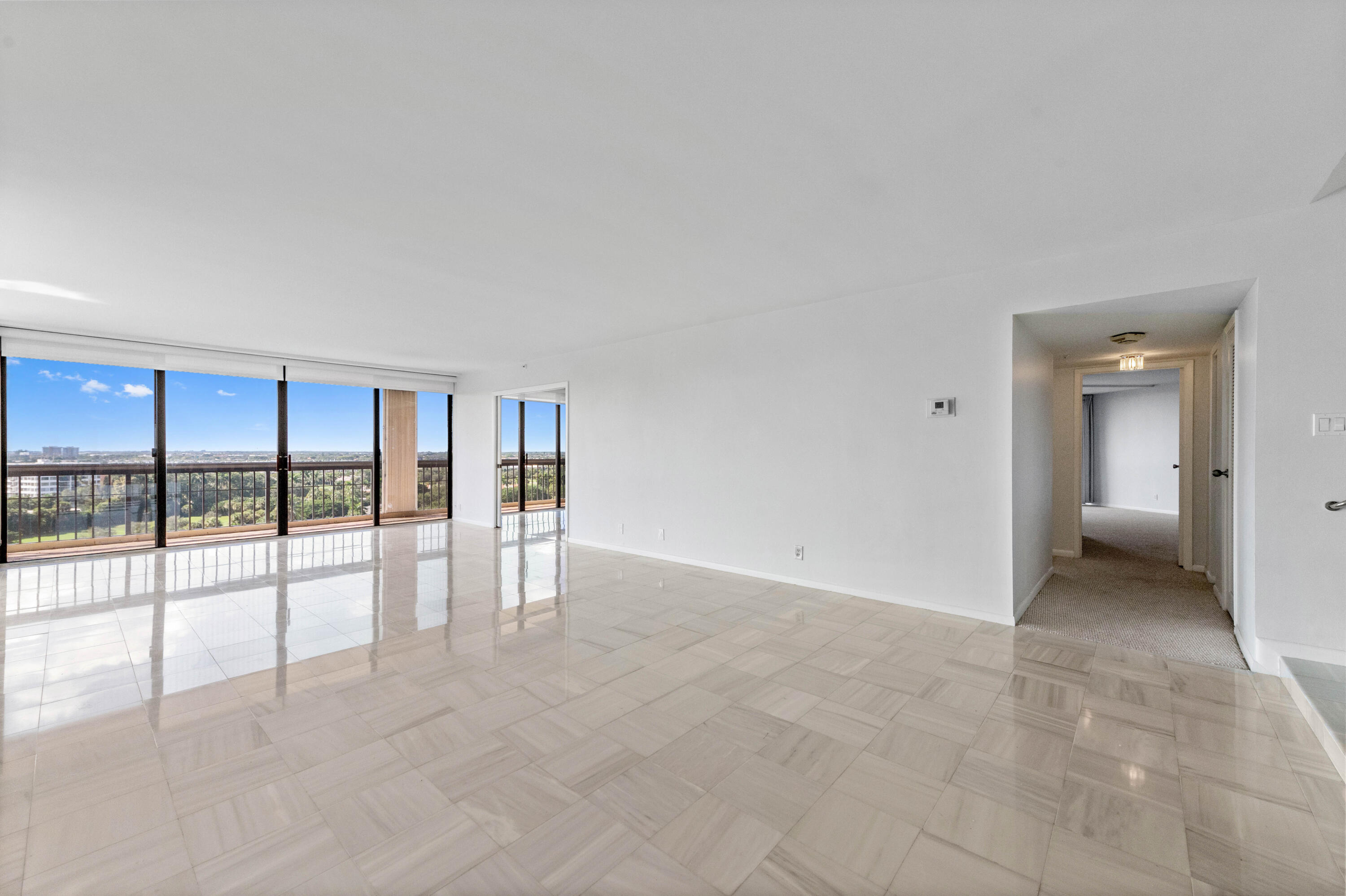 LANDS OF THE PRESIDENT/CONSULATE CONDO - Residential