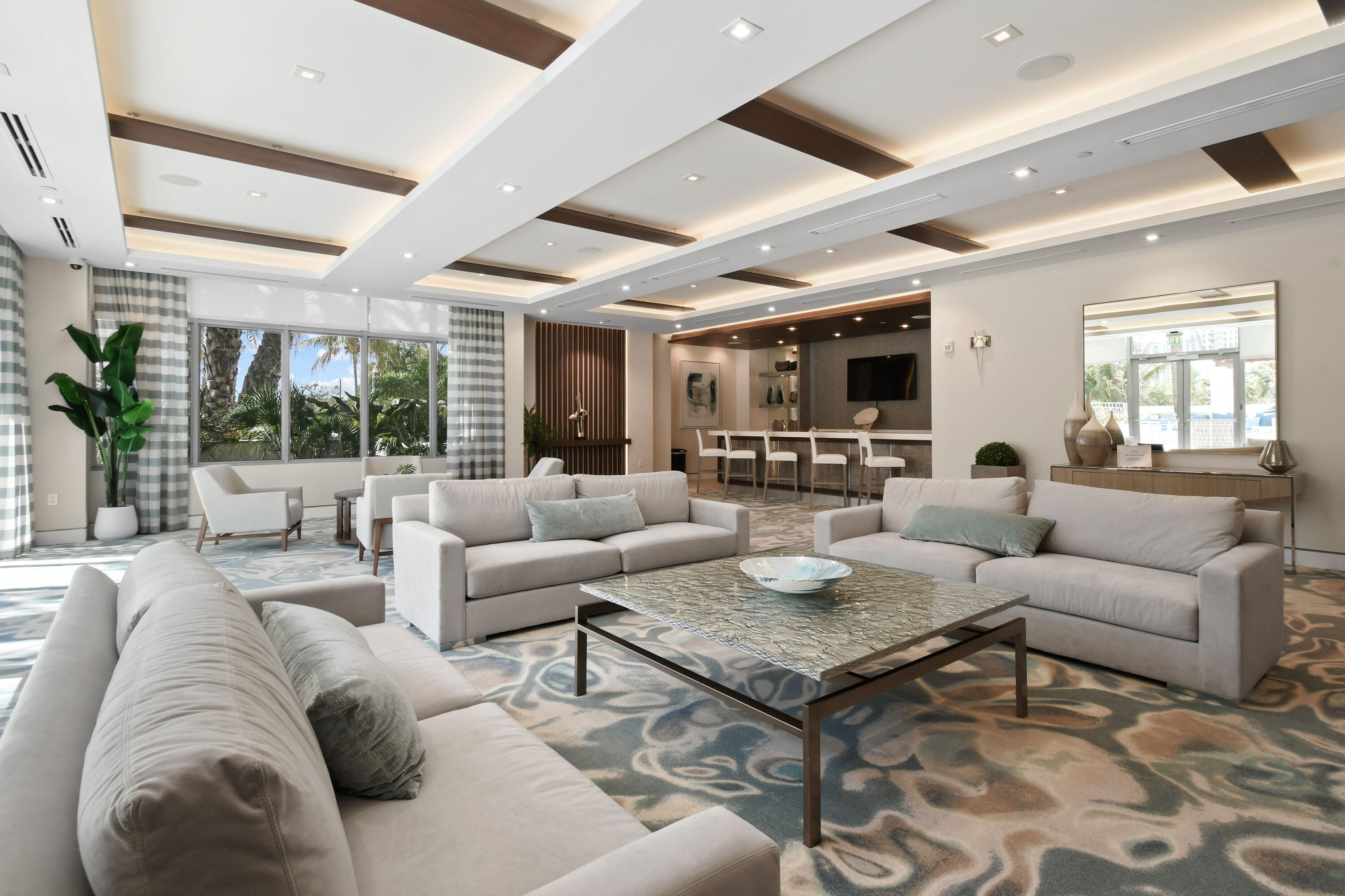 5000 NORTH OCEAN CONDO - Residential