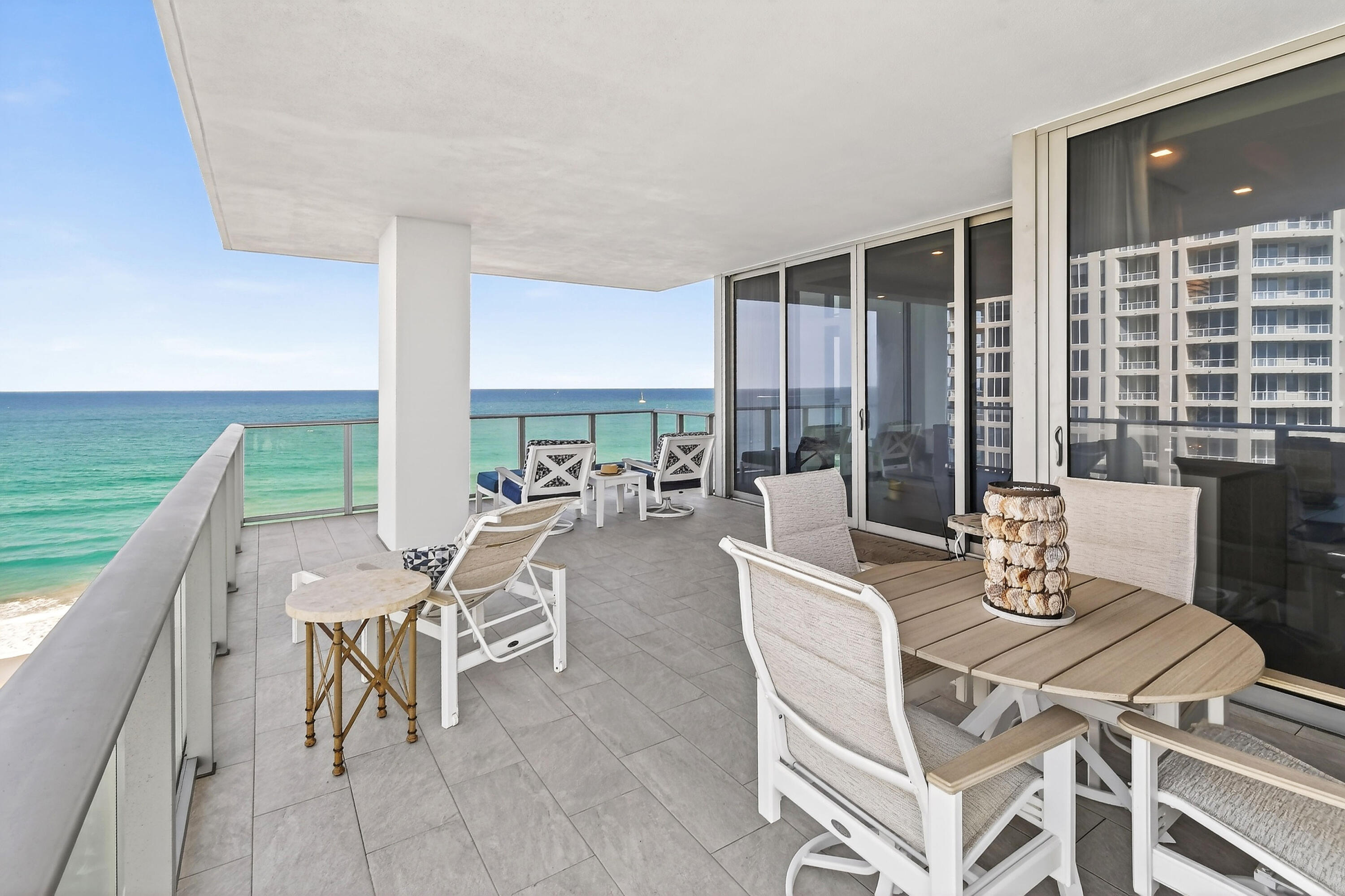 5000 NORTH OCEAN CONDO - Residential