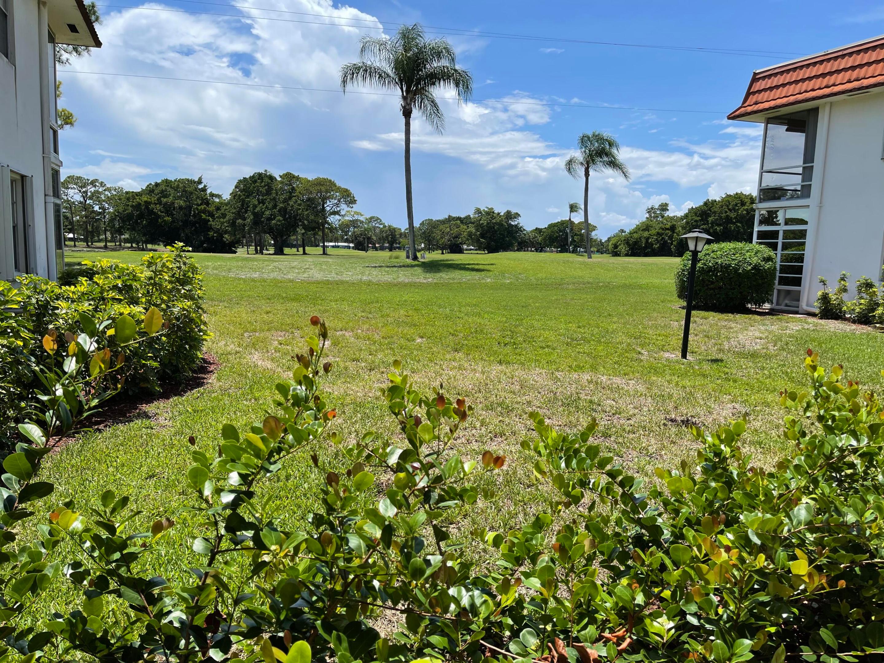 VISTA DEL LAGO CONDO - Residential Lease