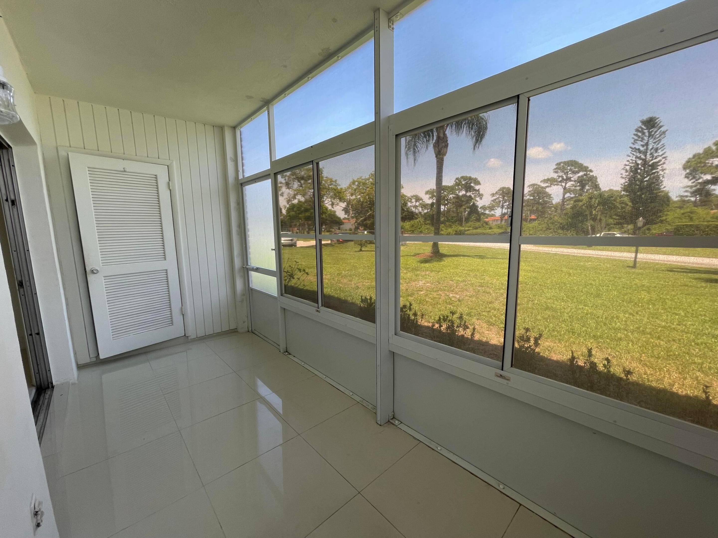 VISTA DEL LAGO CONDO - Residential Lease