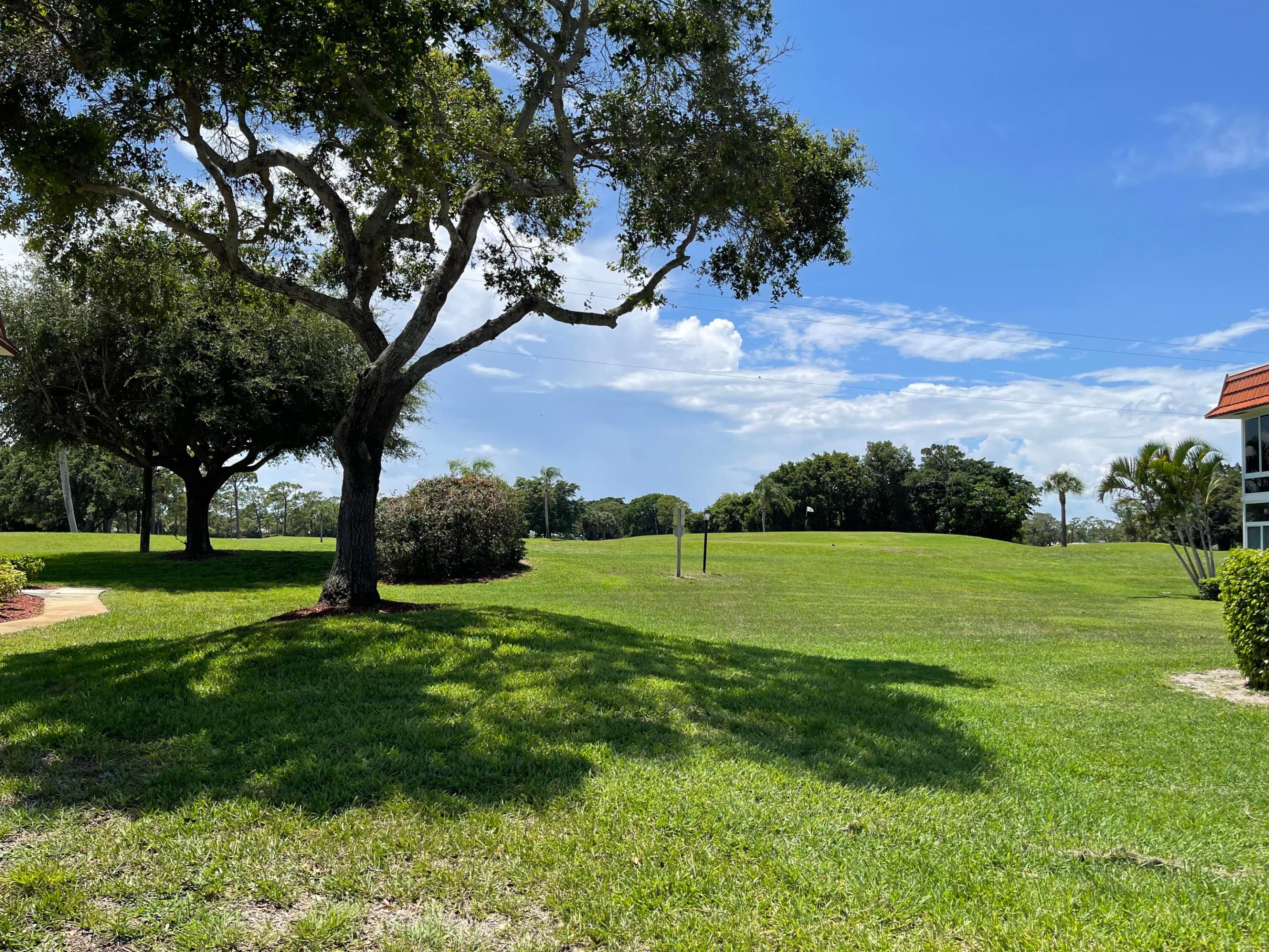 VISTA DEL LAGO CONDO - Residential Lease