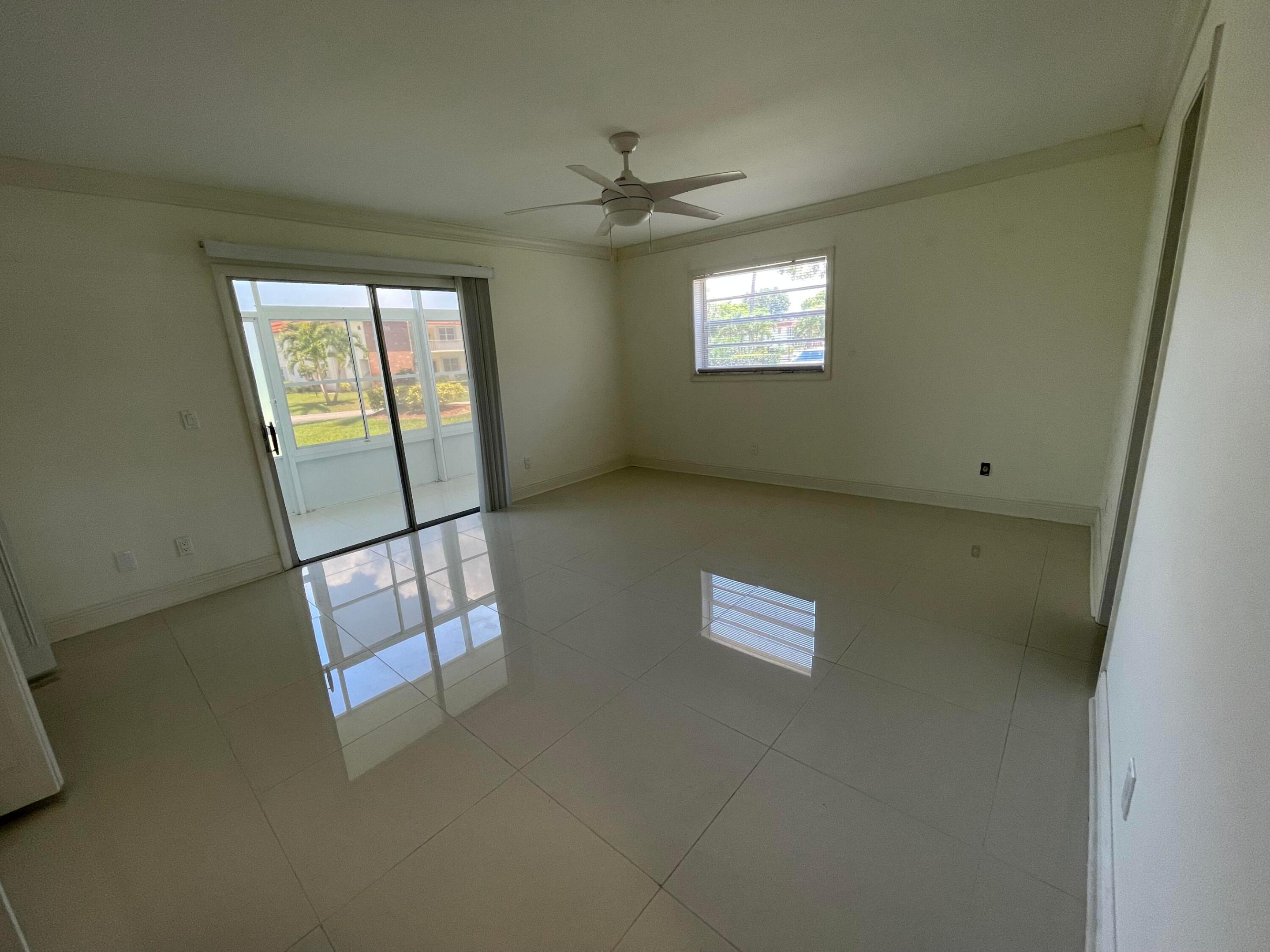 VISTA DEL LAGO CONDO - Residential Lease