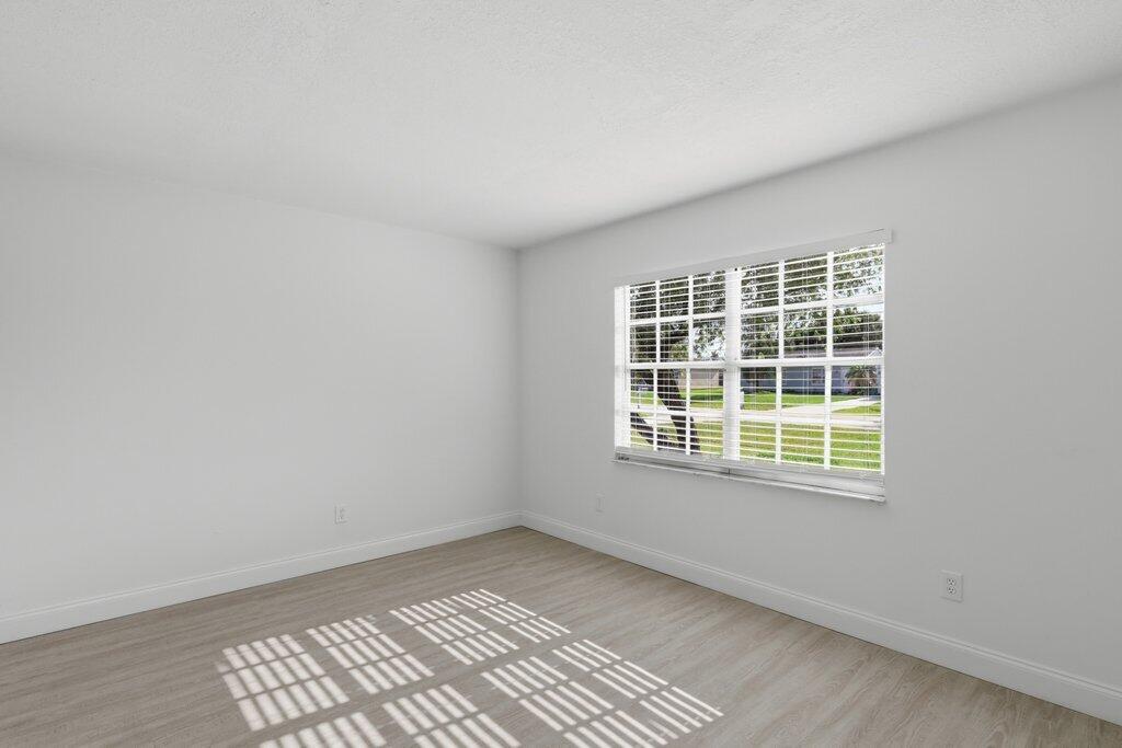 PORT ST LUCIE SECTION 40 - Residential