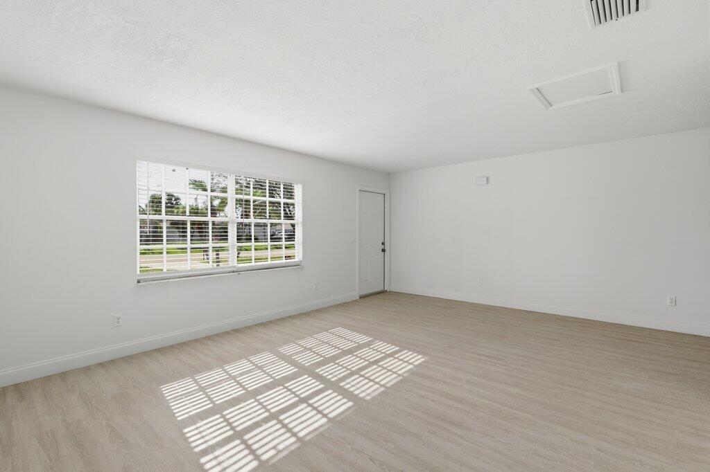PORT ST LUCIE SECTION 40 - Residential
