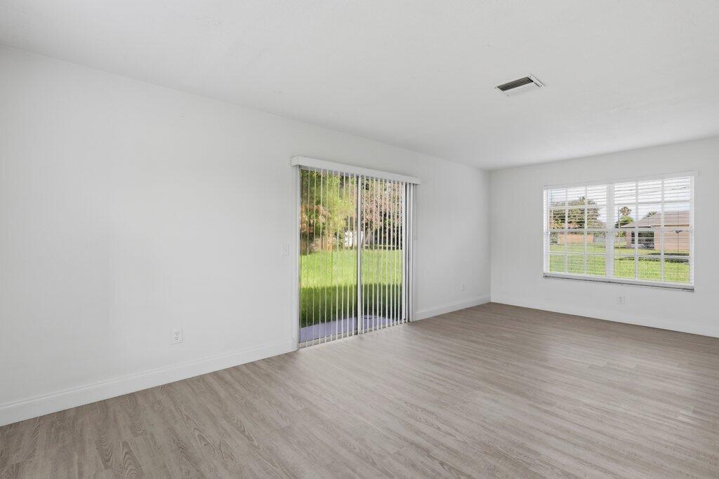 PORT ST LUCIE SECTION 40 - Residential