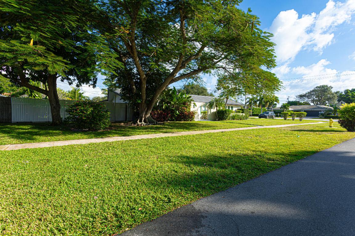 JUNO ISLES 1 - Residential