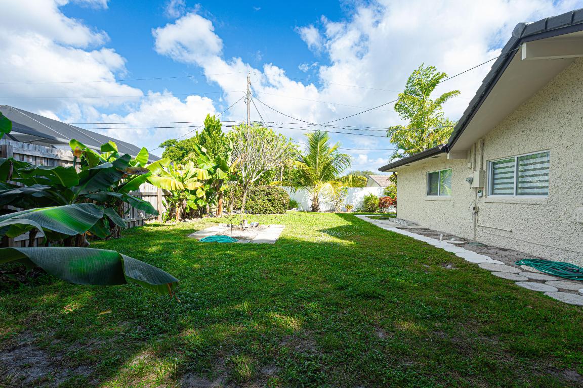 JUNO ISLES 1 - Residential