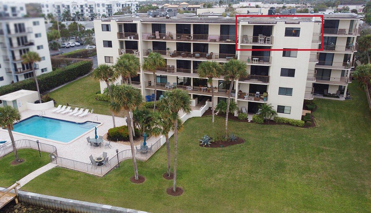HIDDEN BANYAN CONDO - Residential