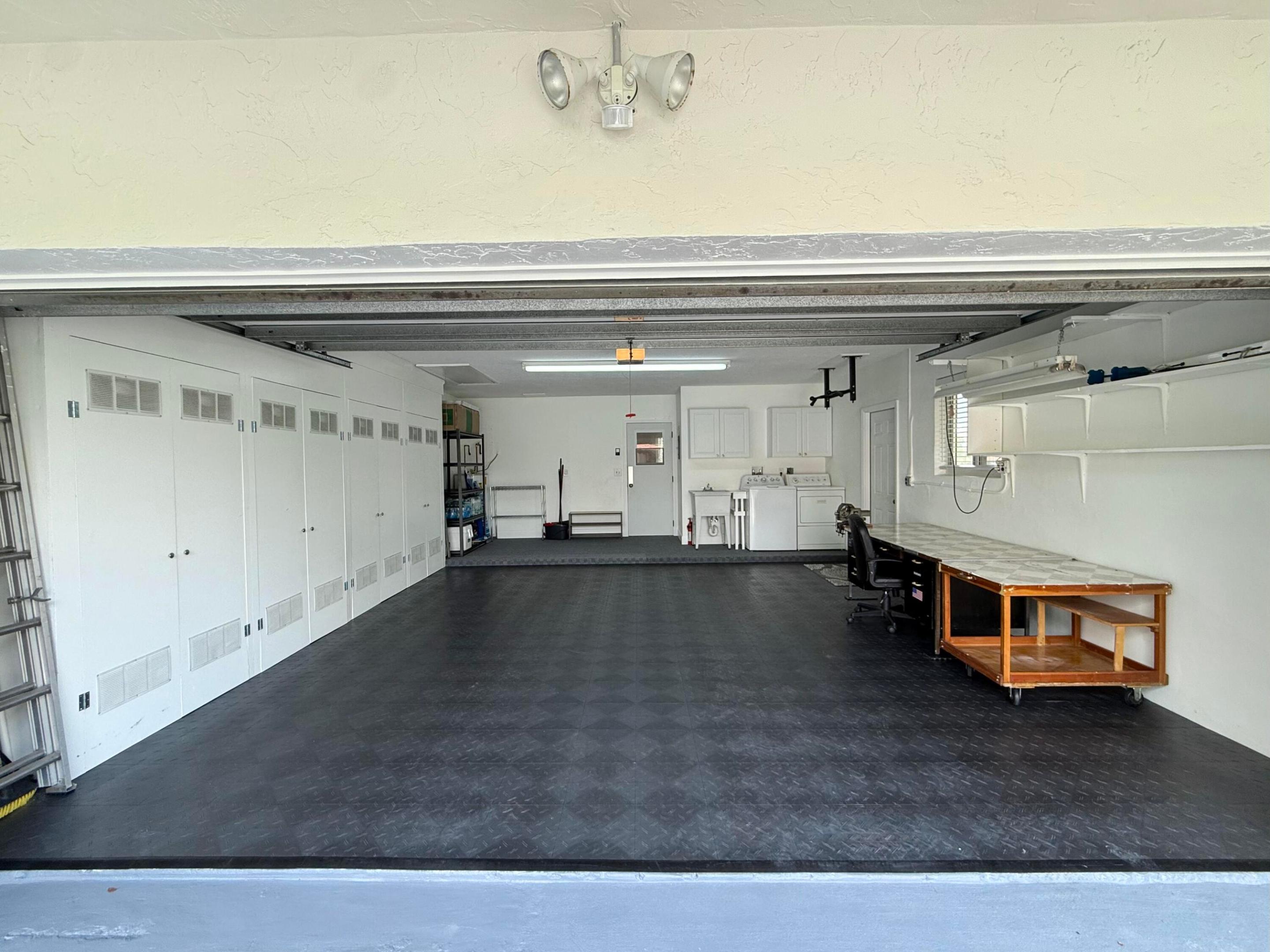 KNOB HILL SUB - Residential Lease