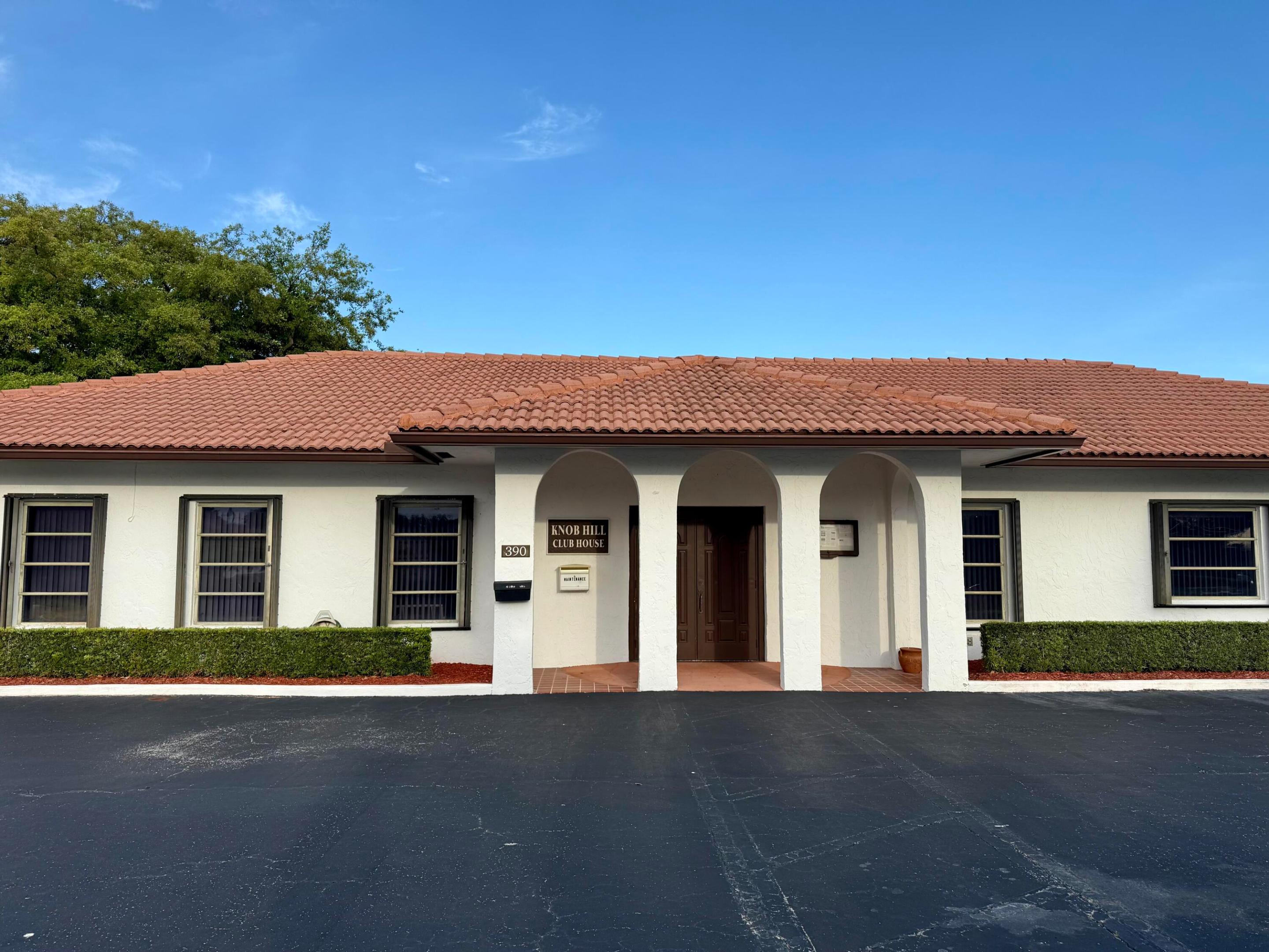KNOB HILL SUB - Residential Lease