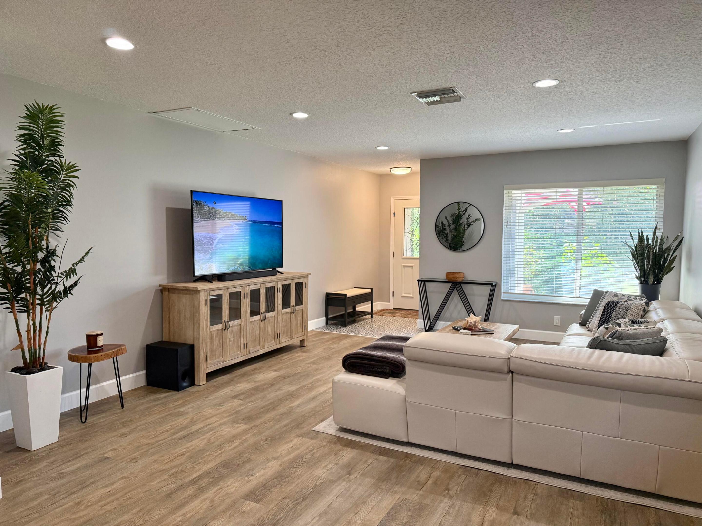 KNOB HILL SUB - Residential Lease