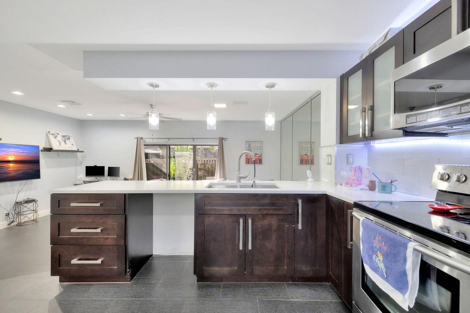 BONAIRE VILLAGE AT WOODMONT - Residential