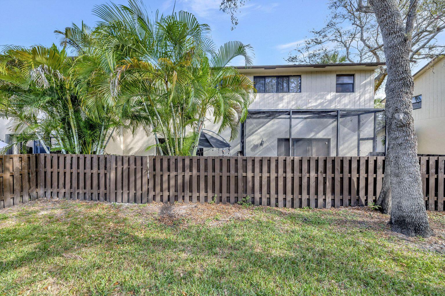 BONAIRE VILLAGE AT WOODMONT - Residential