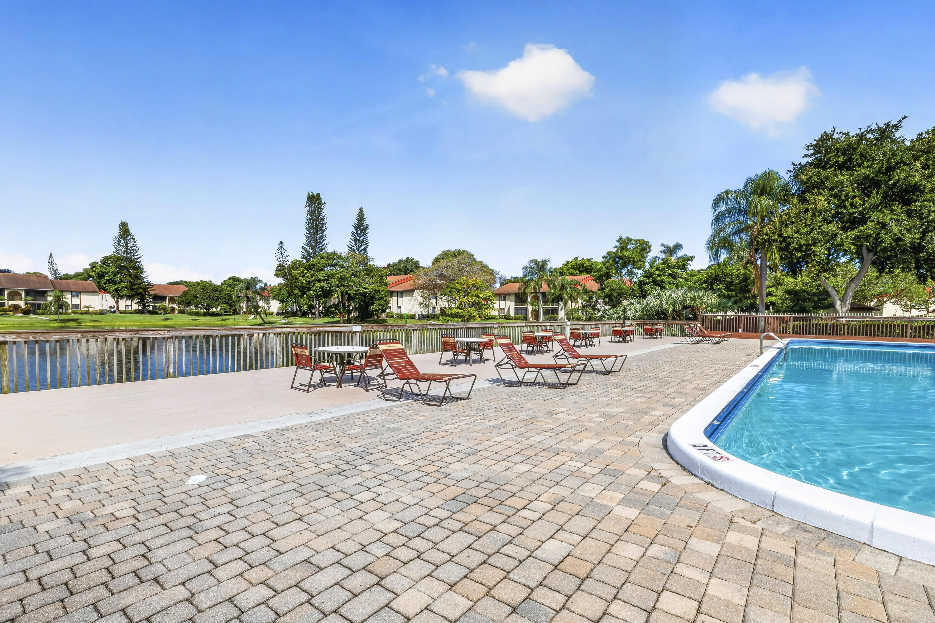 PINE RIDGE AT HAVERHILL CONDO - Residential