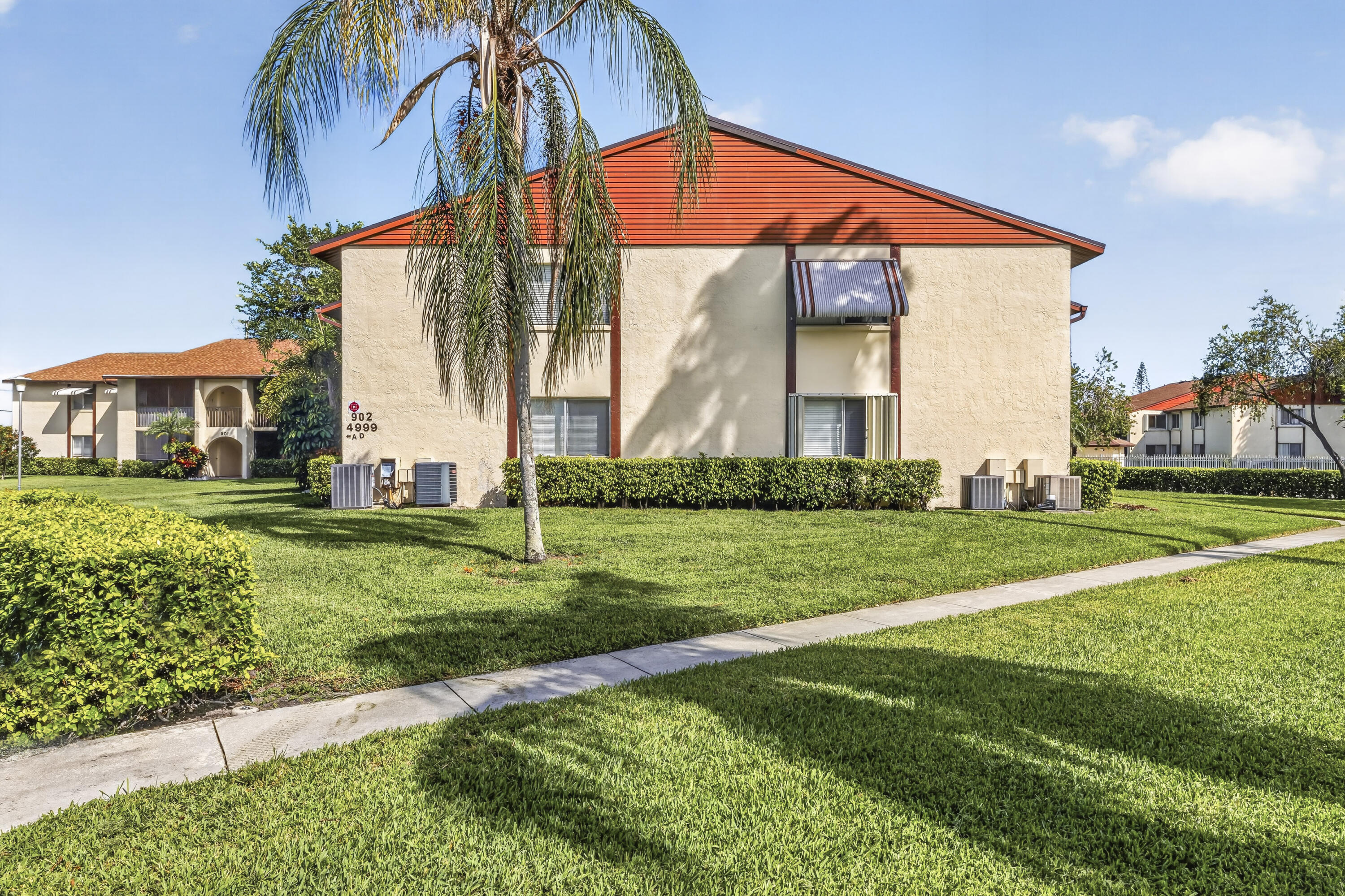 PINE RIDGE AT HAVERHILL CONDO - Residential