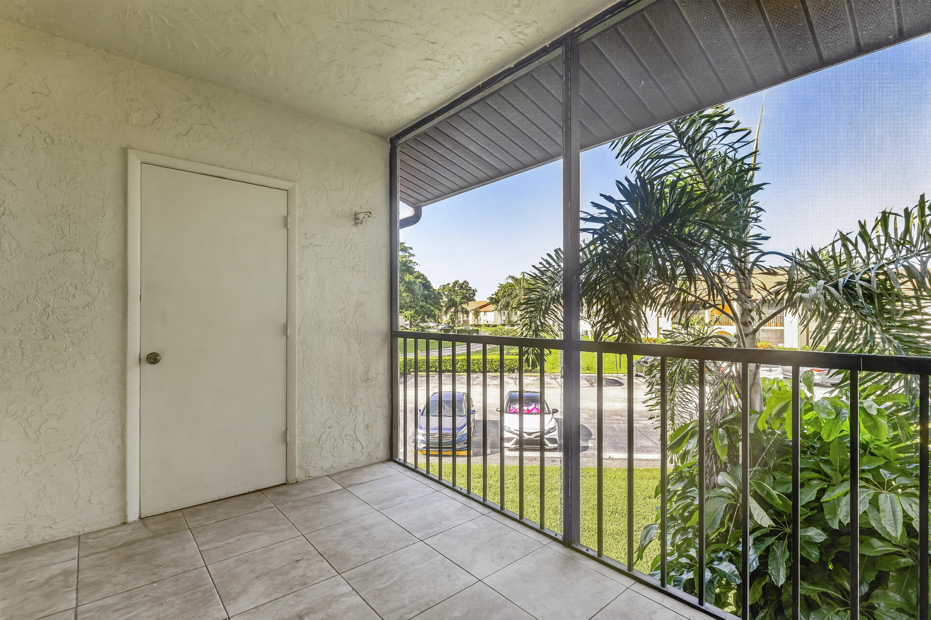 PINE RIDGE AT HAVERHILL CONDO - Residential