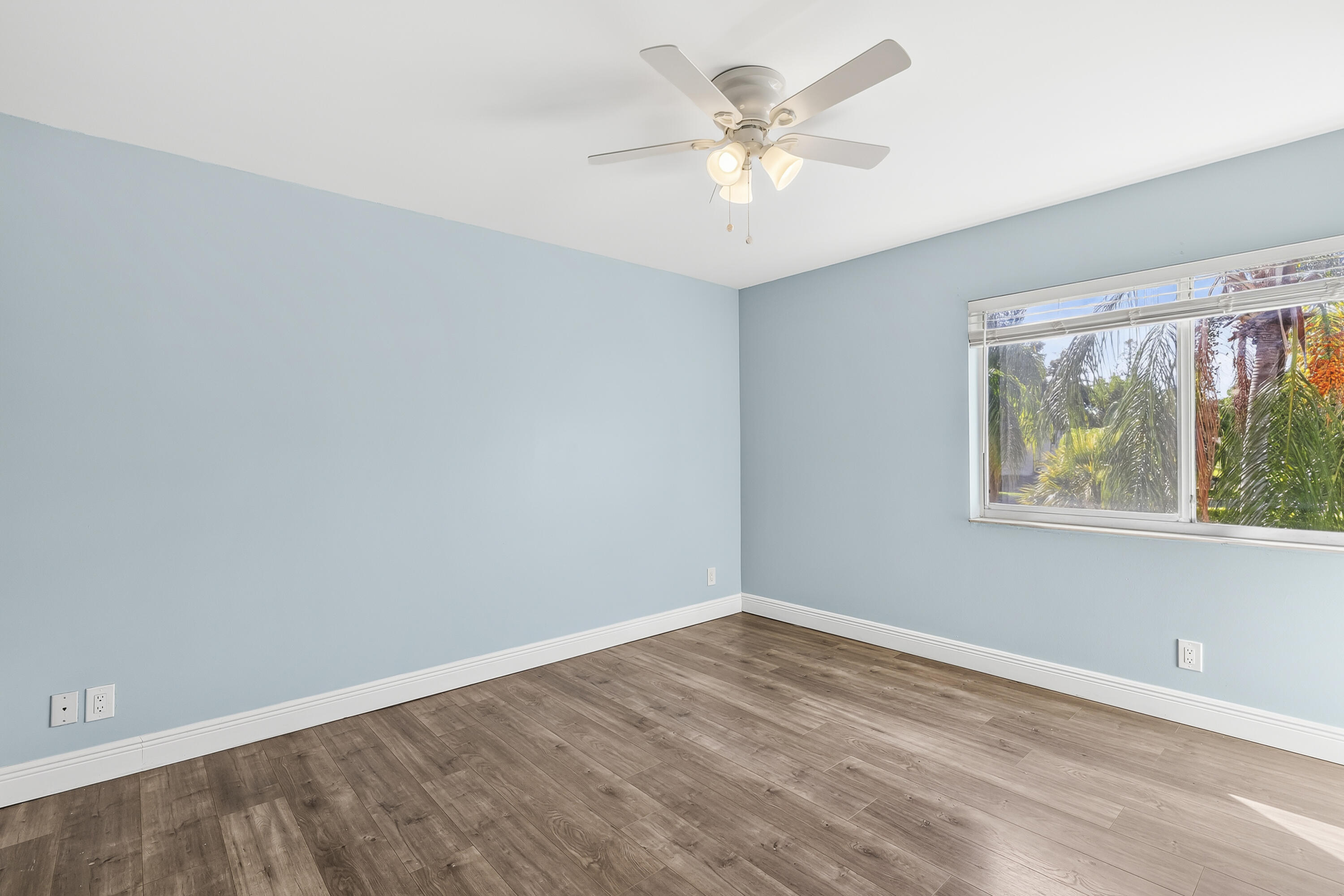 PINE RIDGE AT HAVERHILL CONDO - Residential
