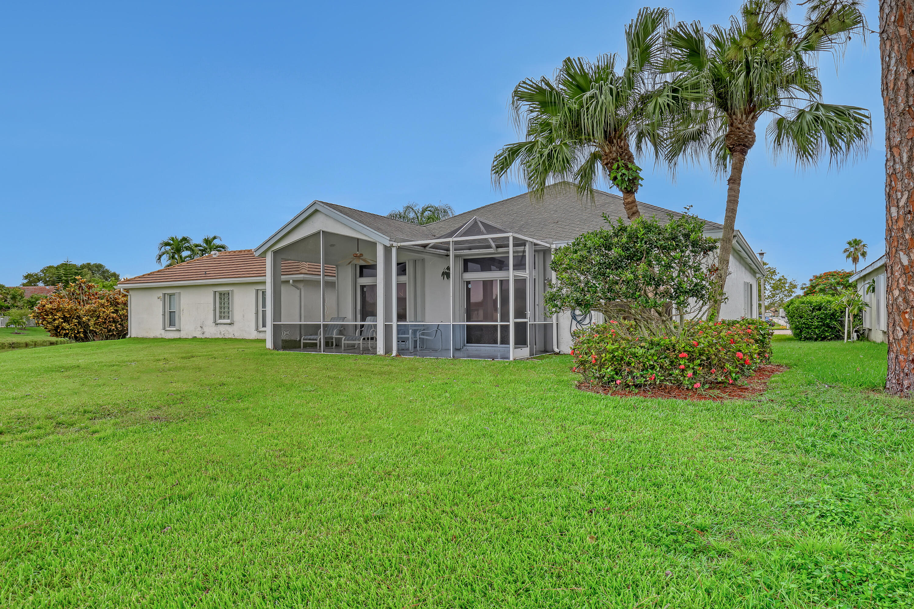 SARATOGA AT ROYAL PALM 1 - Residential