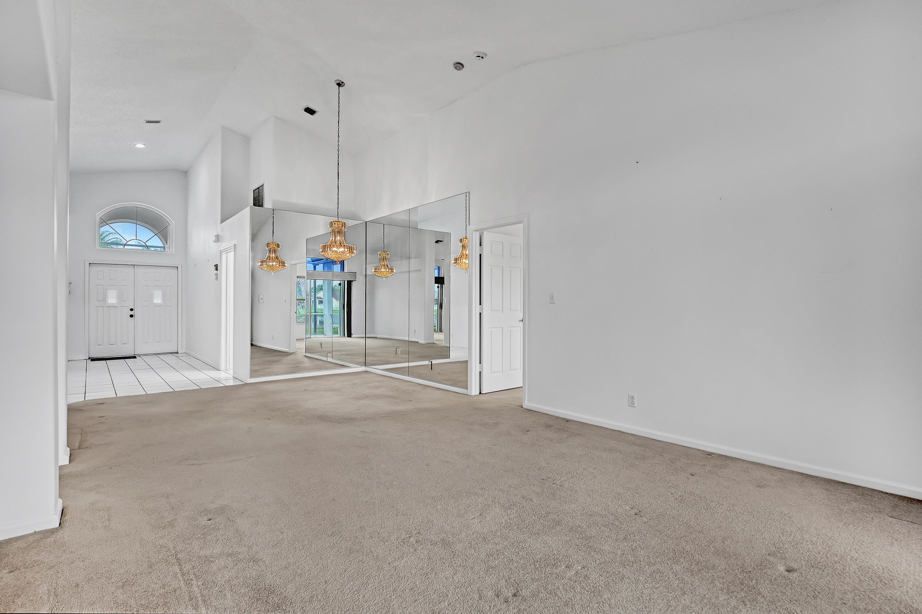 SARATOGA AT ROYAL PALM 1 - Residential