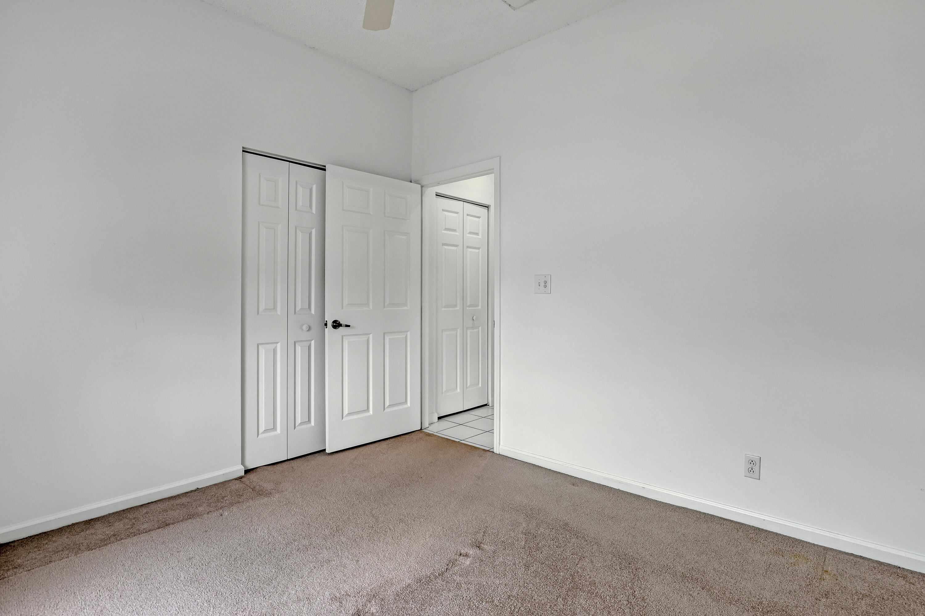 SARATOGA AT ROYAL PALM 1 - Residential