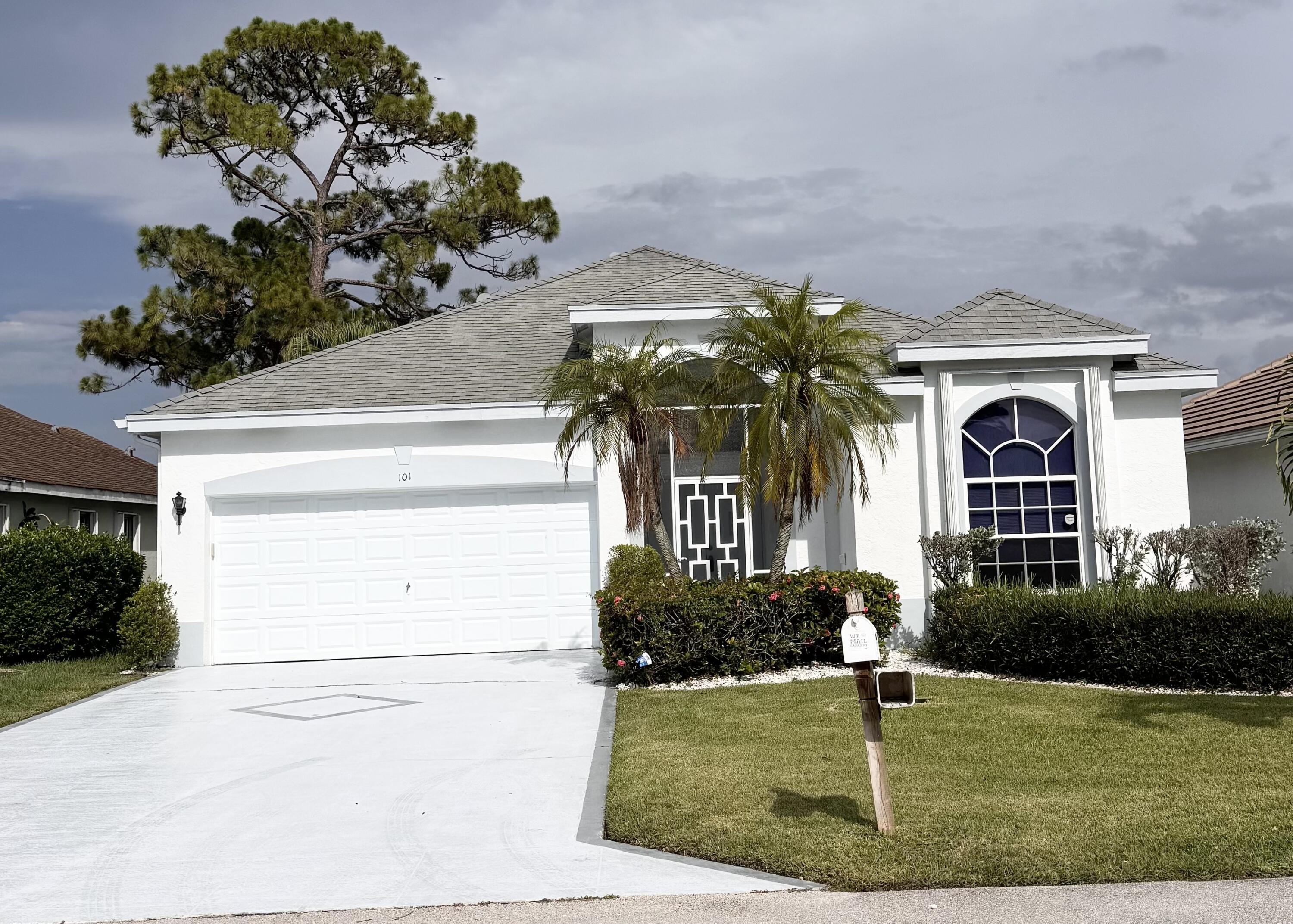 SARATOGA AT ROYAL PALM 1 - Residential