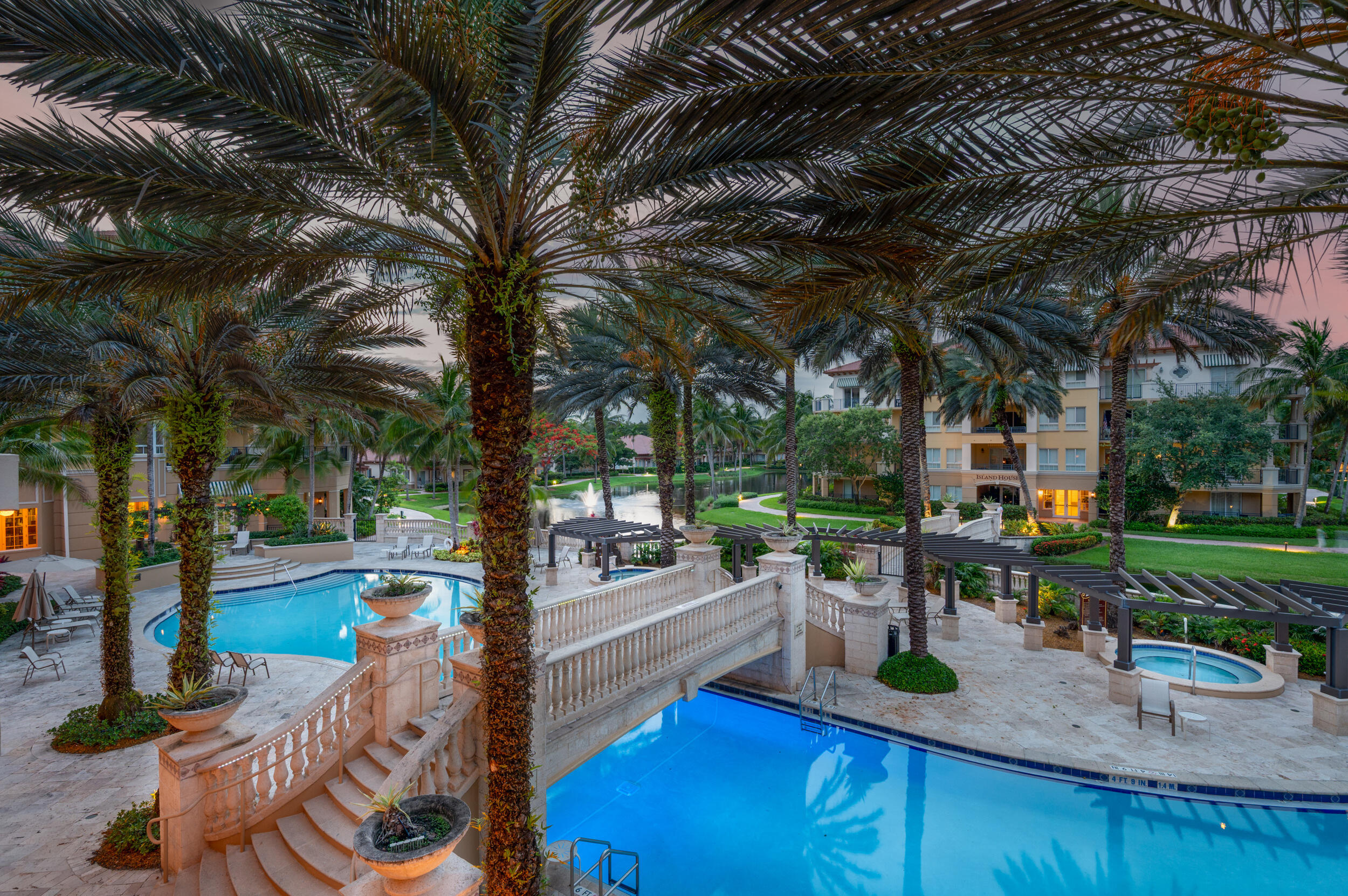WESTON 55 PLUS CONDO - Residential