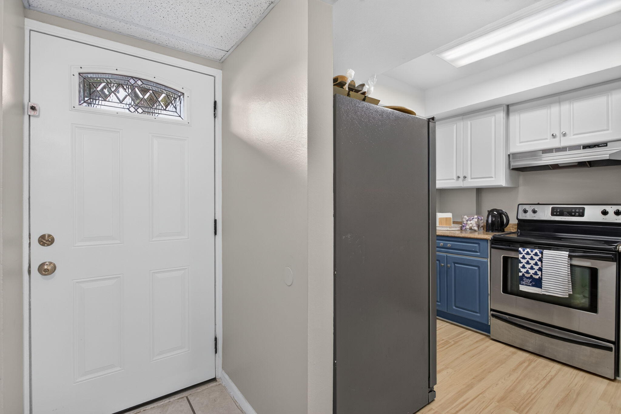 ROYAL PARK CONDO - Residential