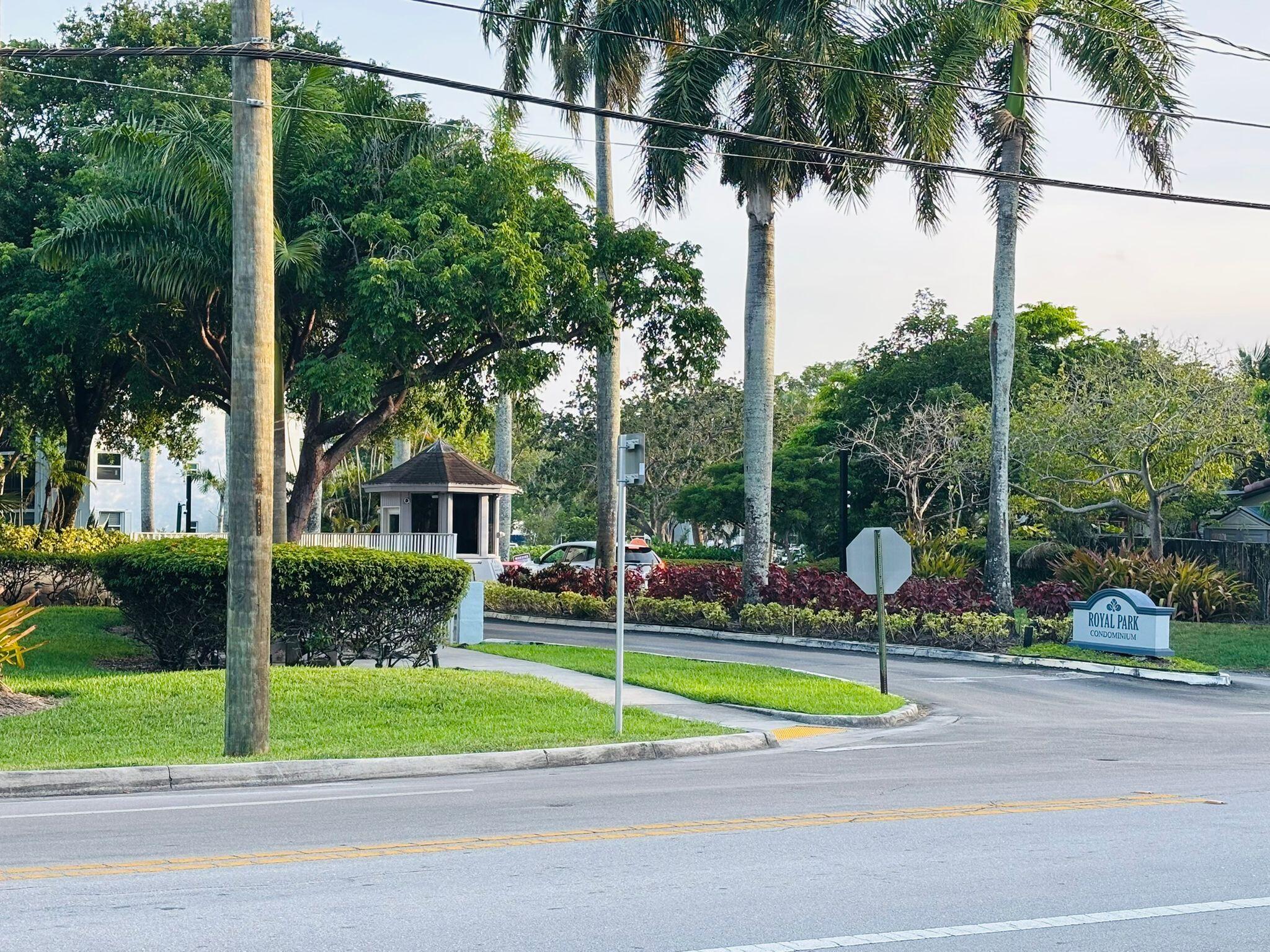 ROYAL PARK CONDO - Residential