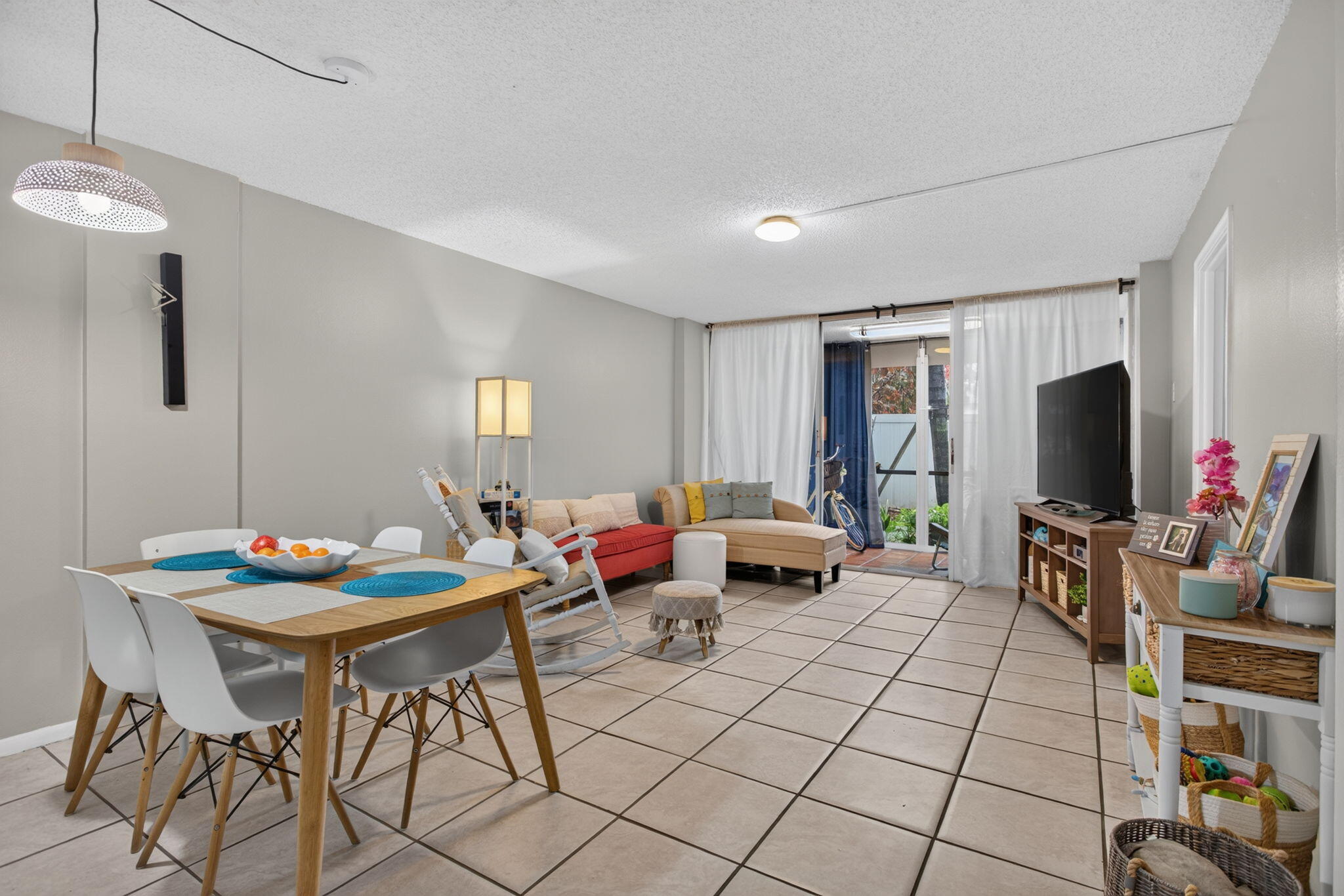 ROYAL PARK CONDO - Residential