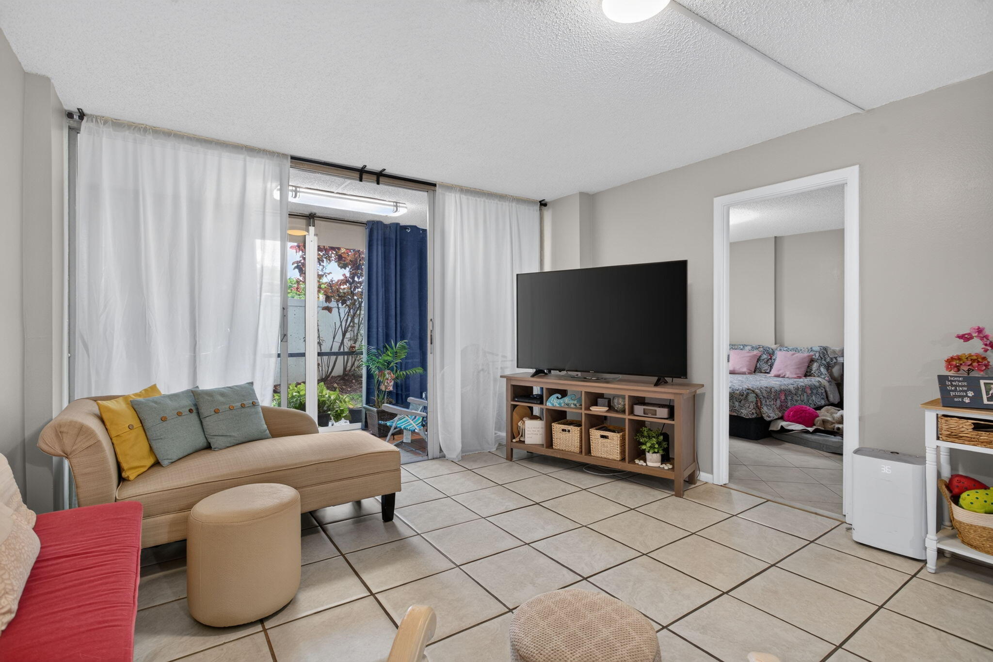 ROYAL PARK CONDO - Residential