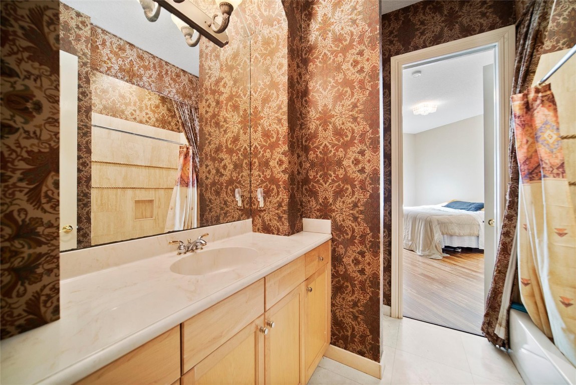 PARKLAND ISLES - Residential