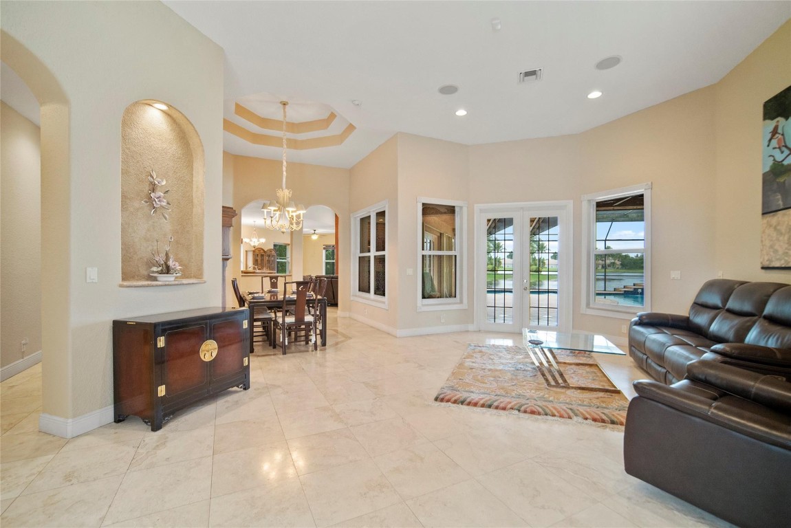 PARKLAND ISLES - Residential