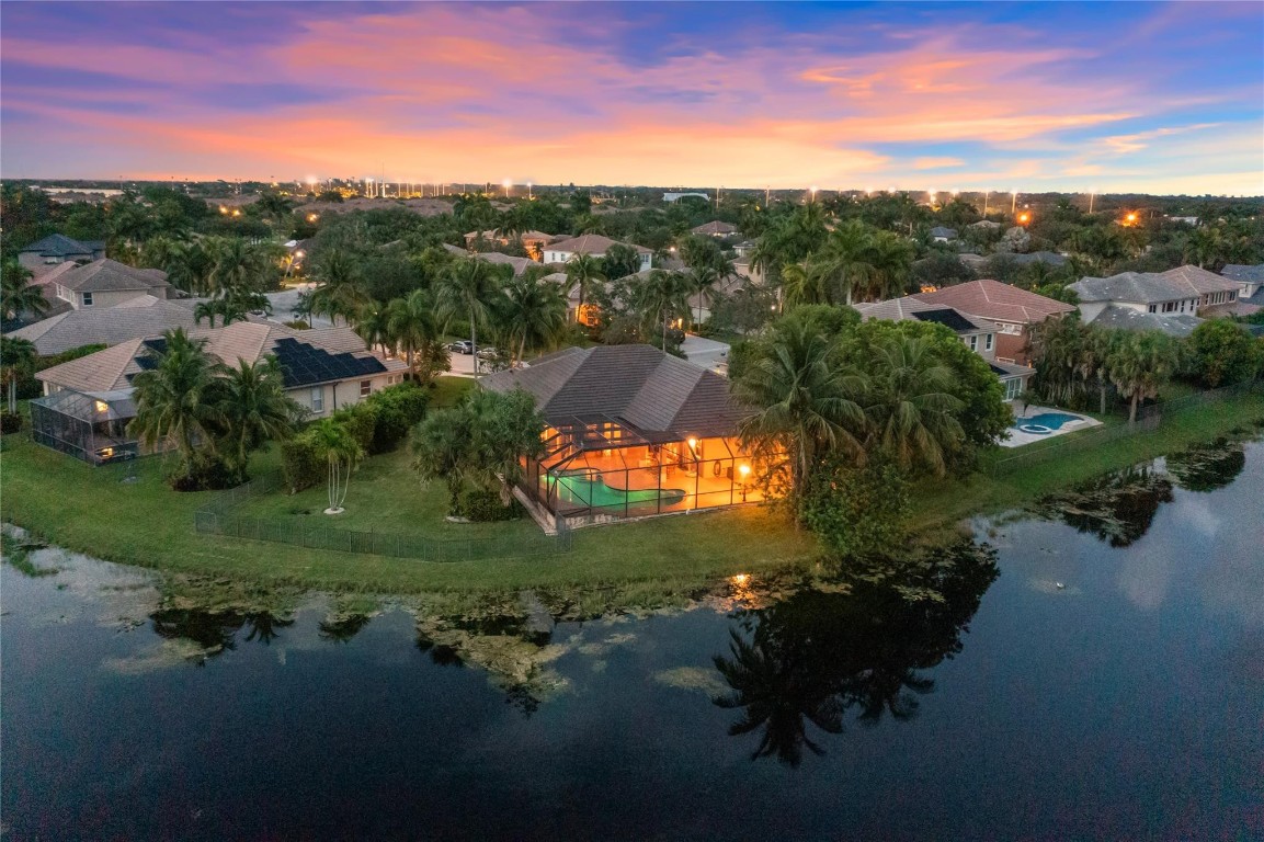 PARKLAND ISLES - Residential