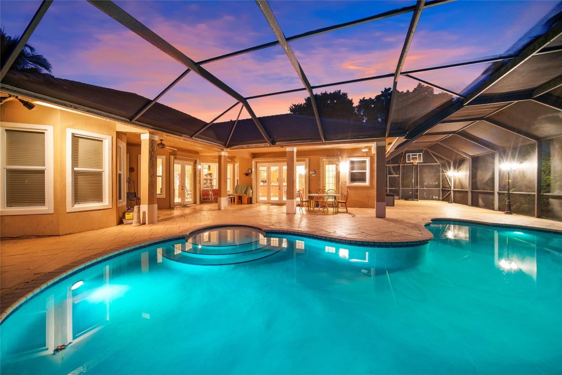 PARKLAND ISLES - Residential
