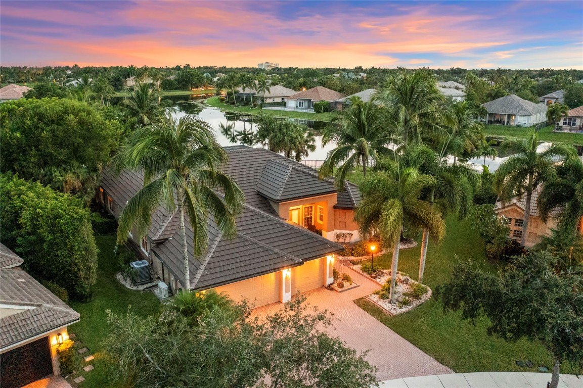 PARKLAND ISLES - Residential
