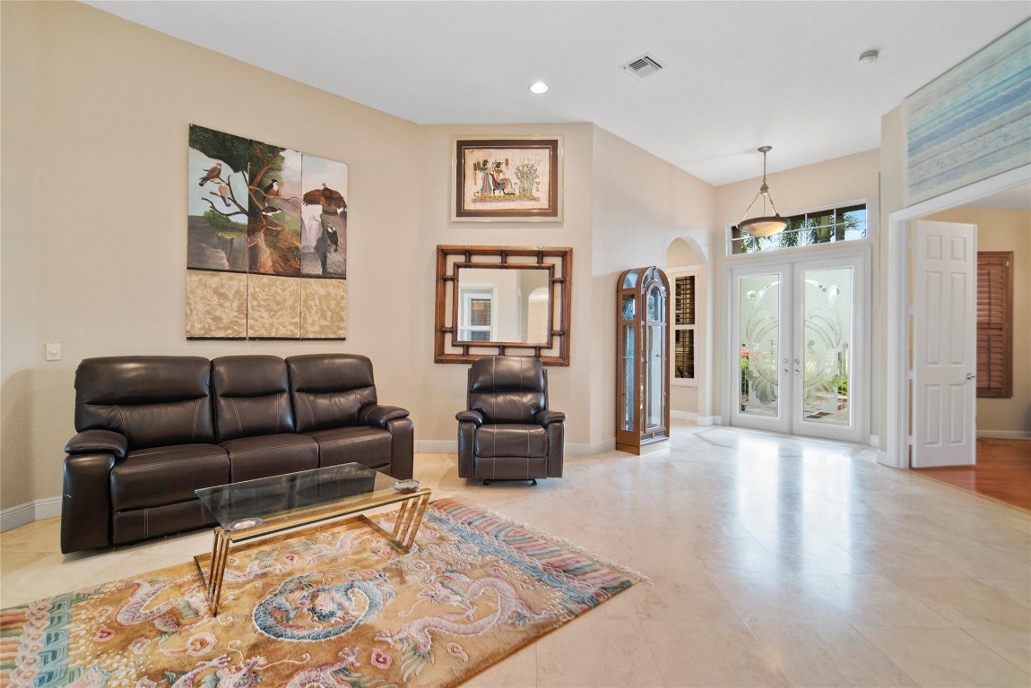 PARKLAND ISLES - Residential