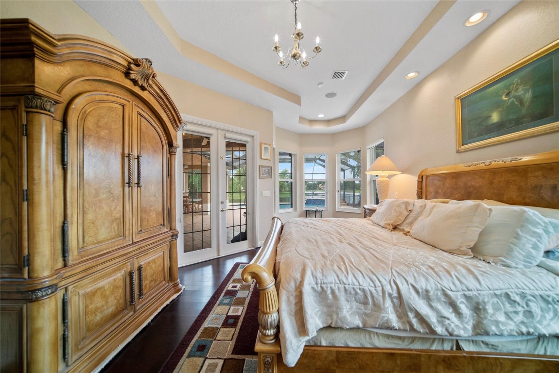 PARKLAND ISLES - Residential