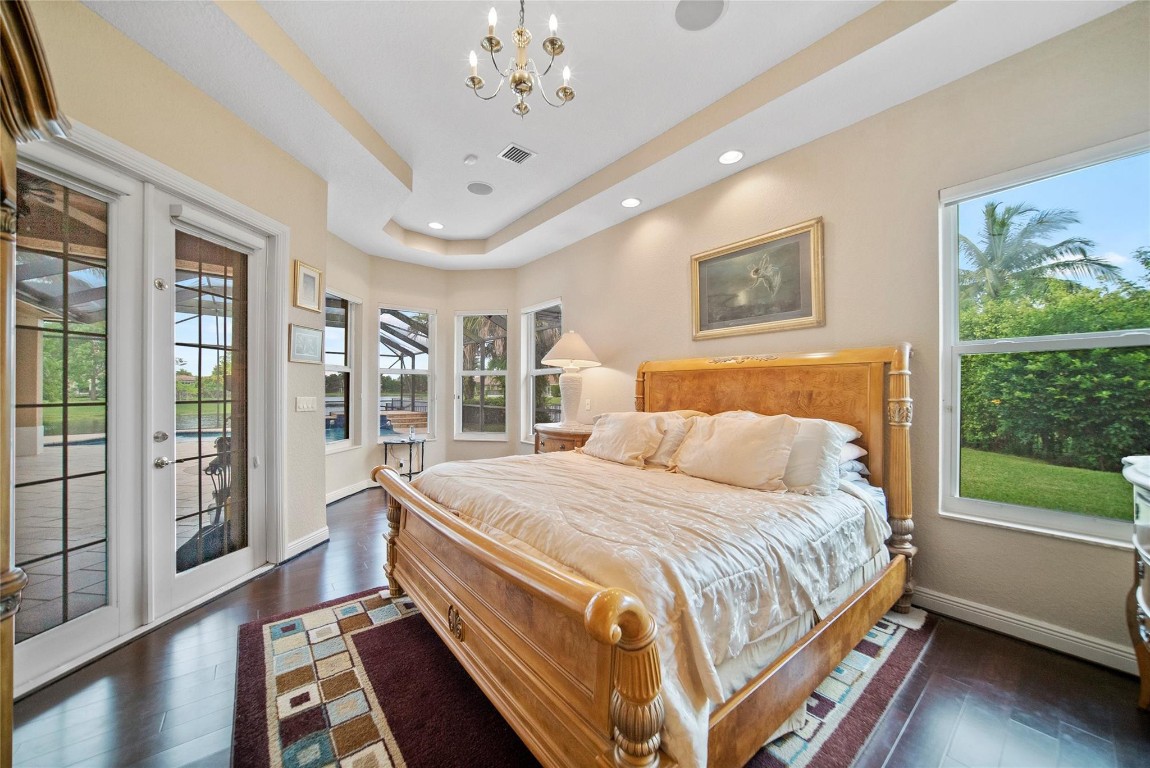 PARKLAND ISLES - Residential
