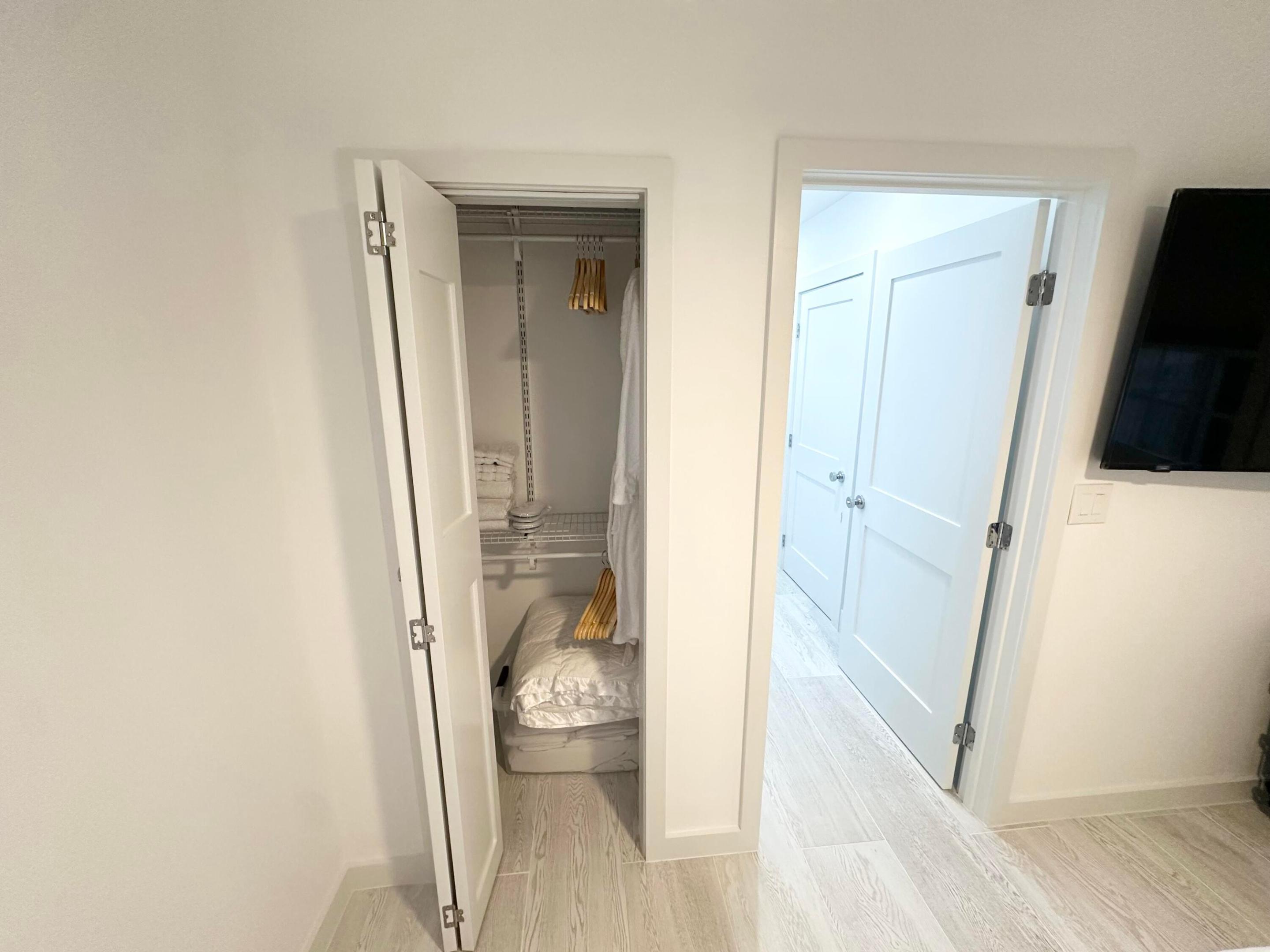 NORTH PALM BCH 3 - Residential