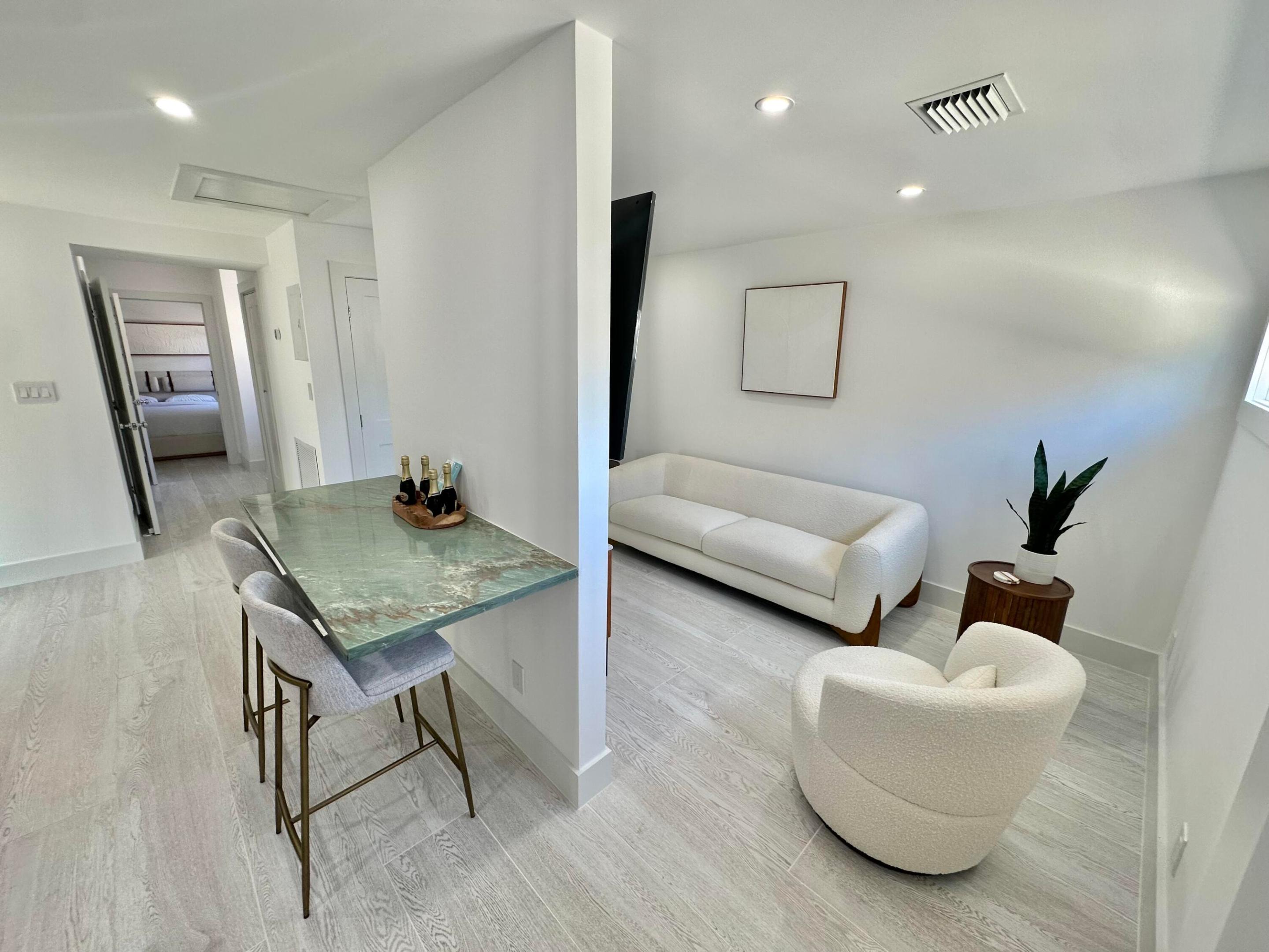 NORTH PALM BCH 3 - Residential