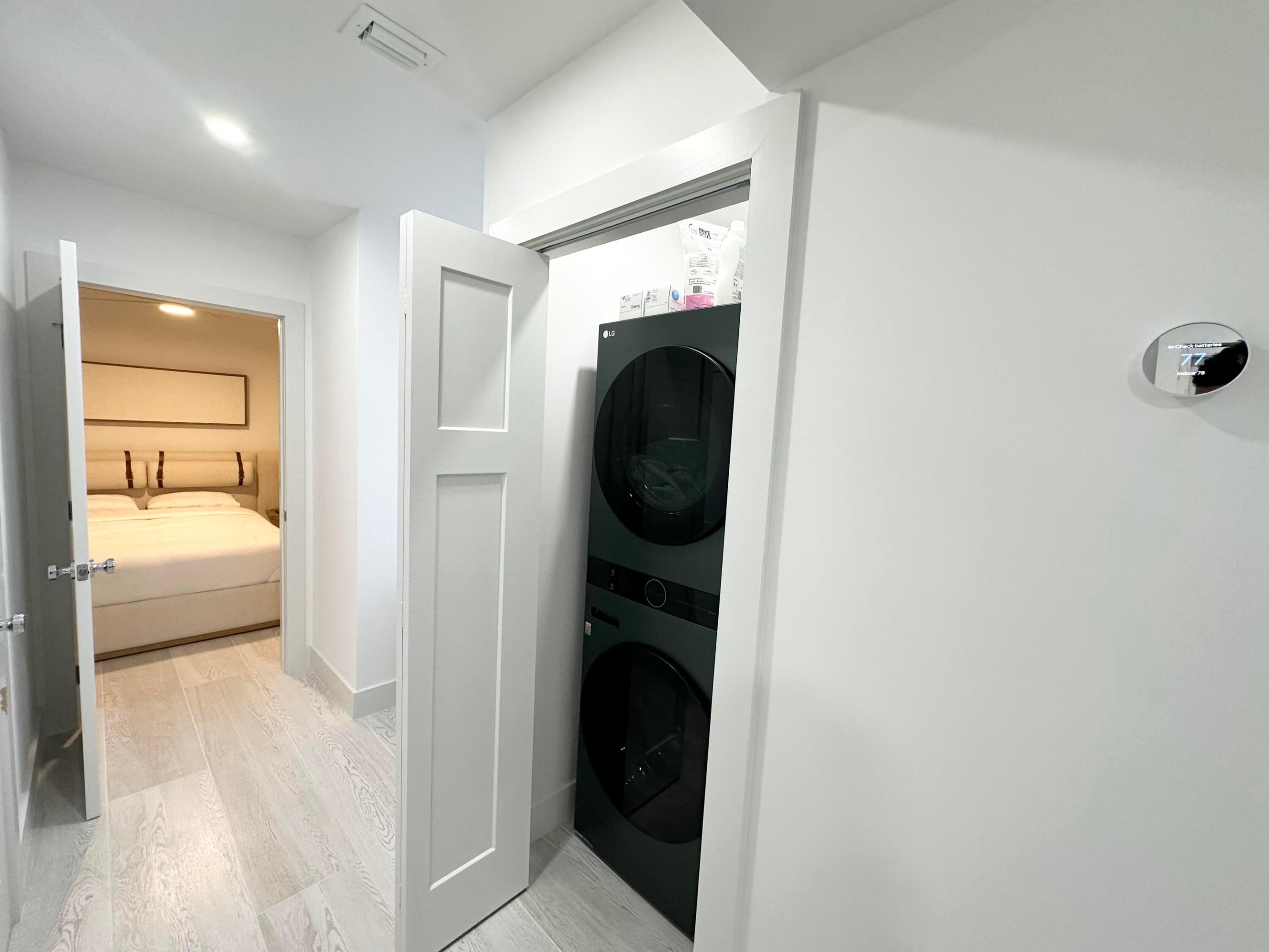 NORTH PALM BCH 3 - Residential
