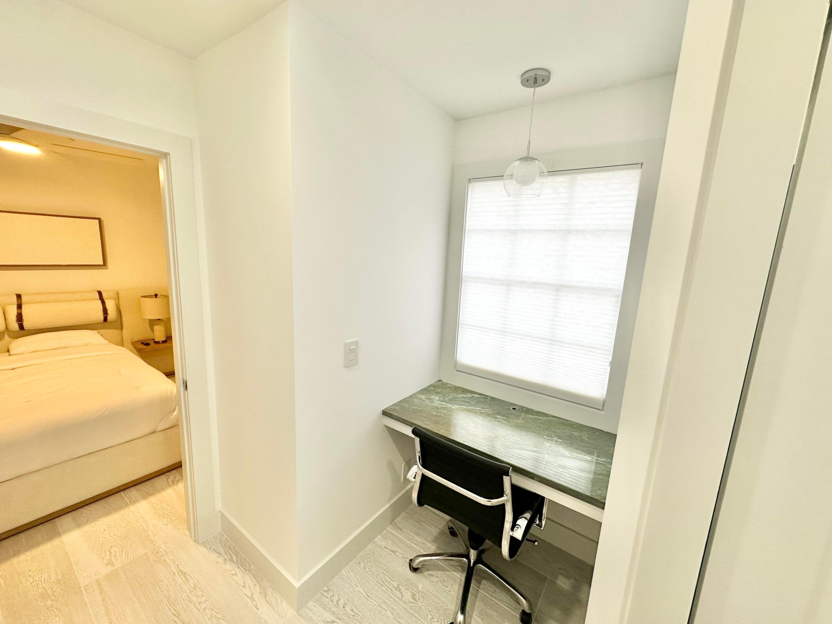 NORTH PALM BCH 3 - Residential
