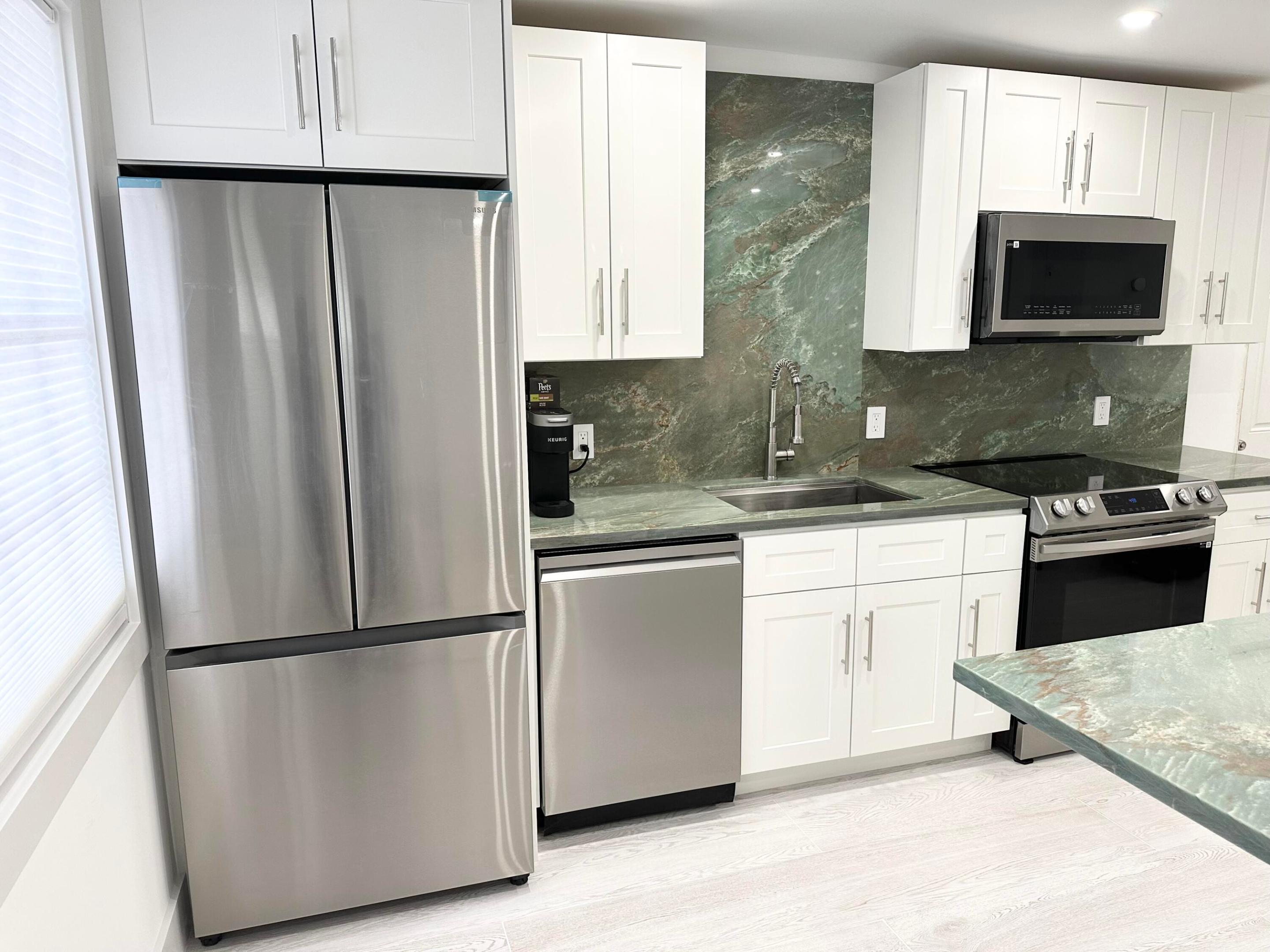 NORTH PALM BCH 3 - Residential