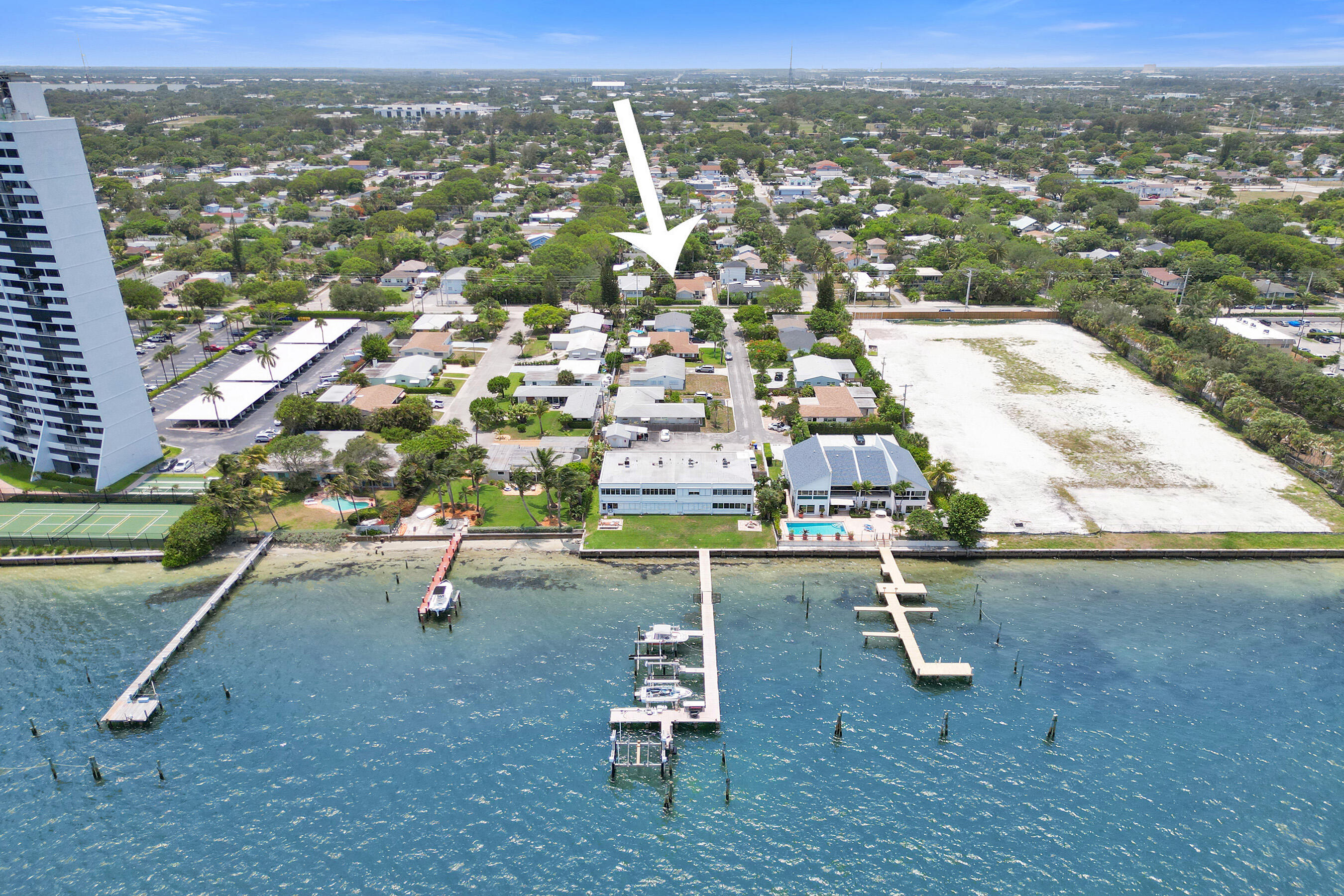 NORTH PALM BCH 3 - Residential