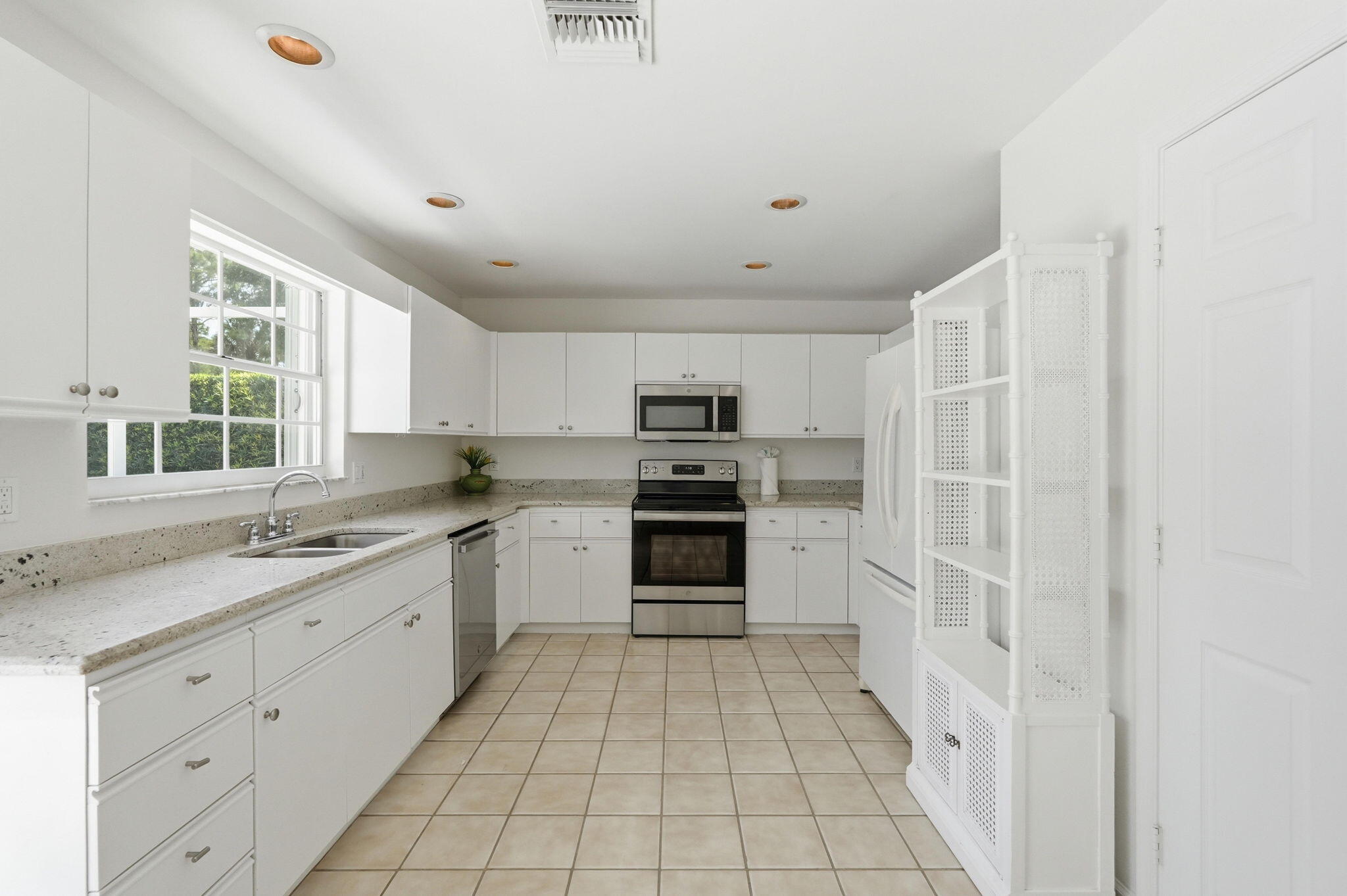 NORTH PASSAGE - Residential