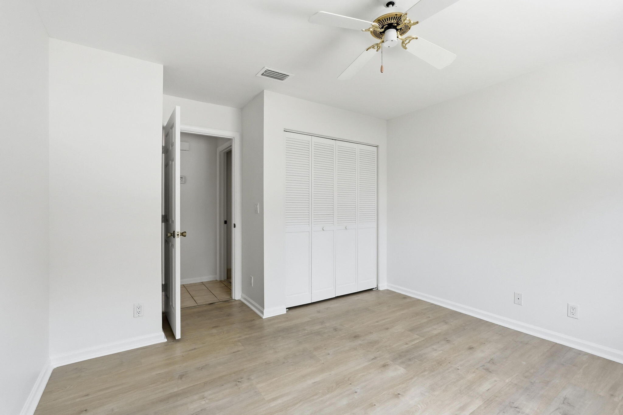 NORTH PASSAGE - Residential