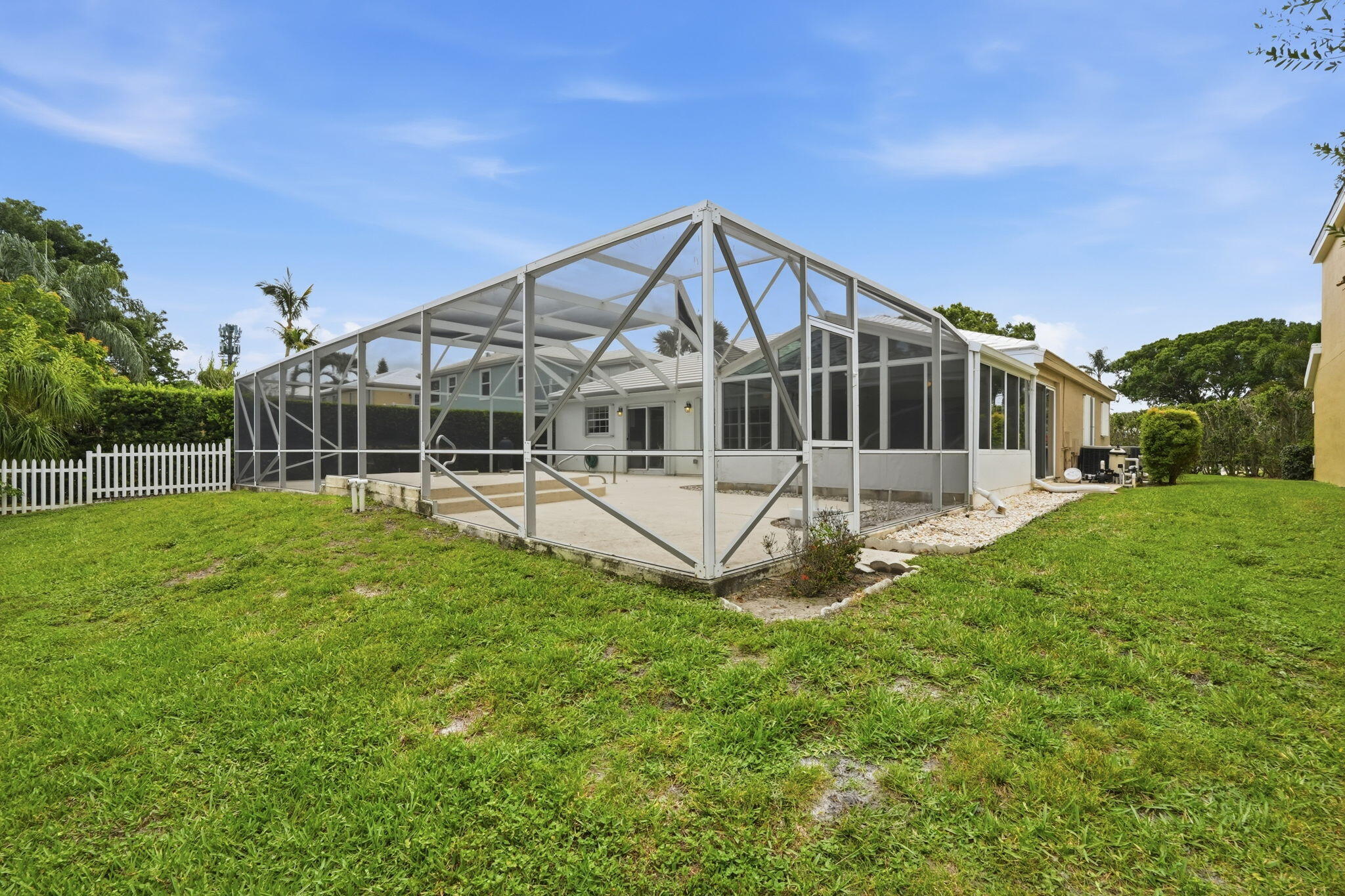 NORTH PASSAGE - Residential